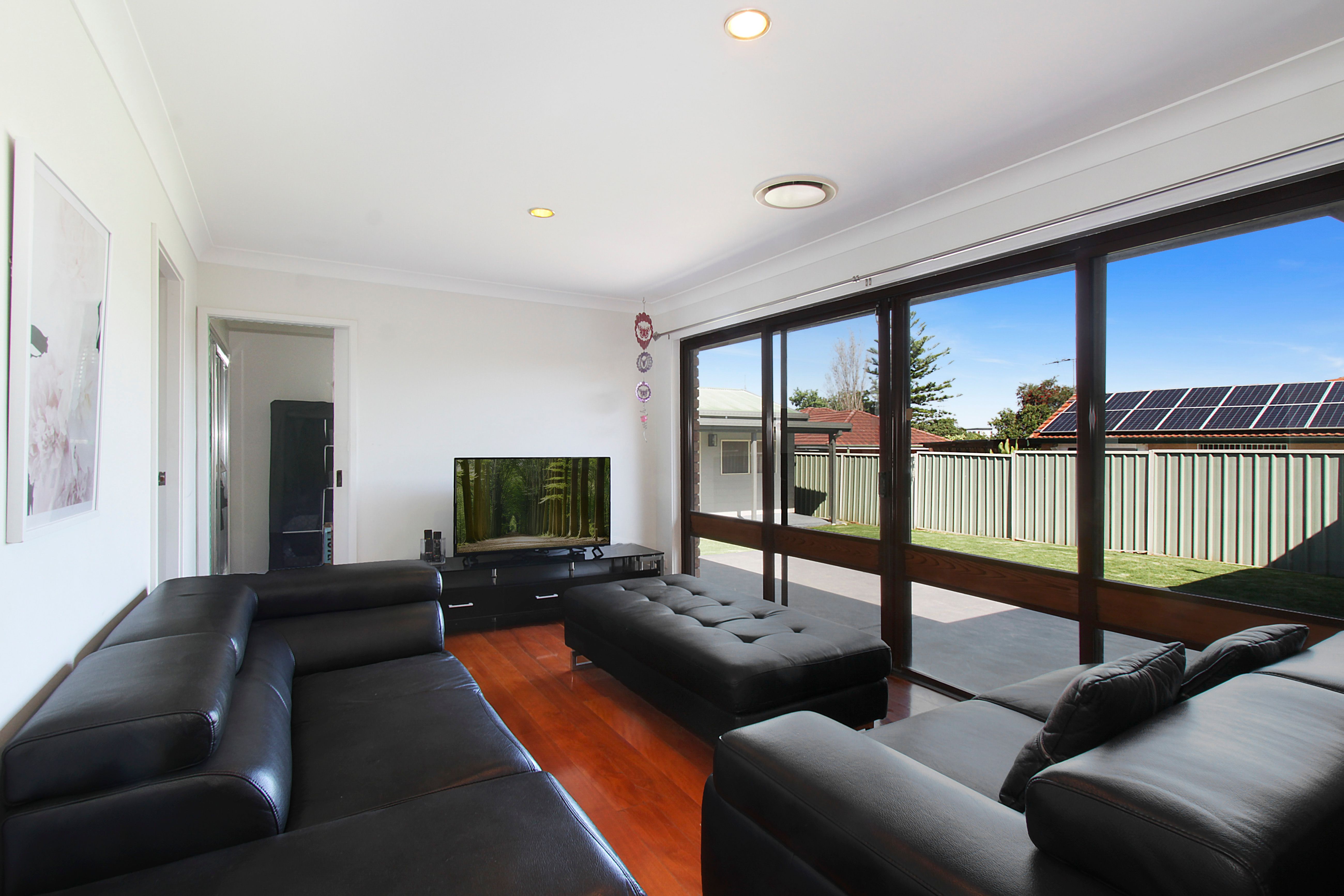 14 Lyell Street, Bossley Park, NSW 2176