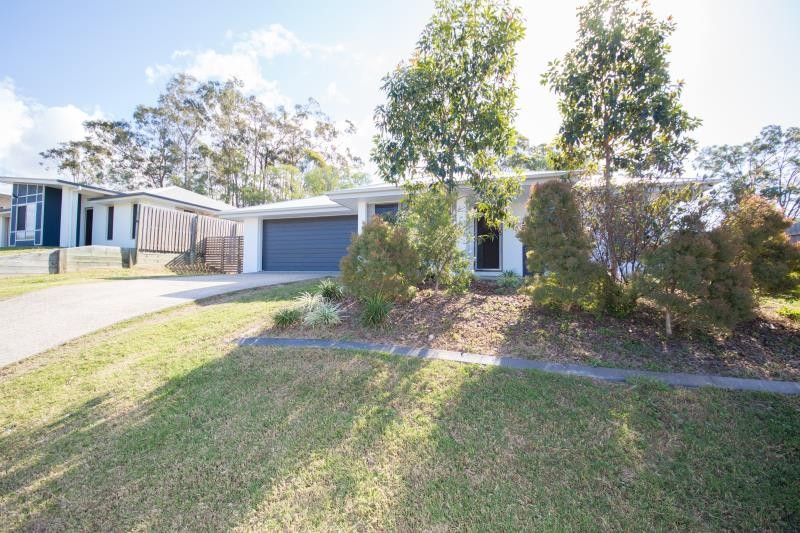 11 Gordon Drive, Upper Coomera, QLD 4209