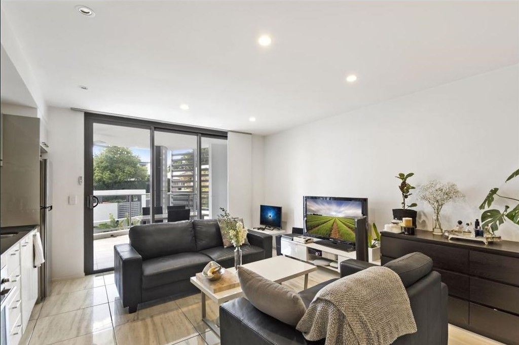 8/141-145 Dornoch Terrace, Highgate Hill, QLD 4101