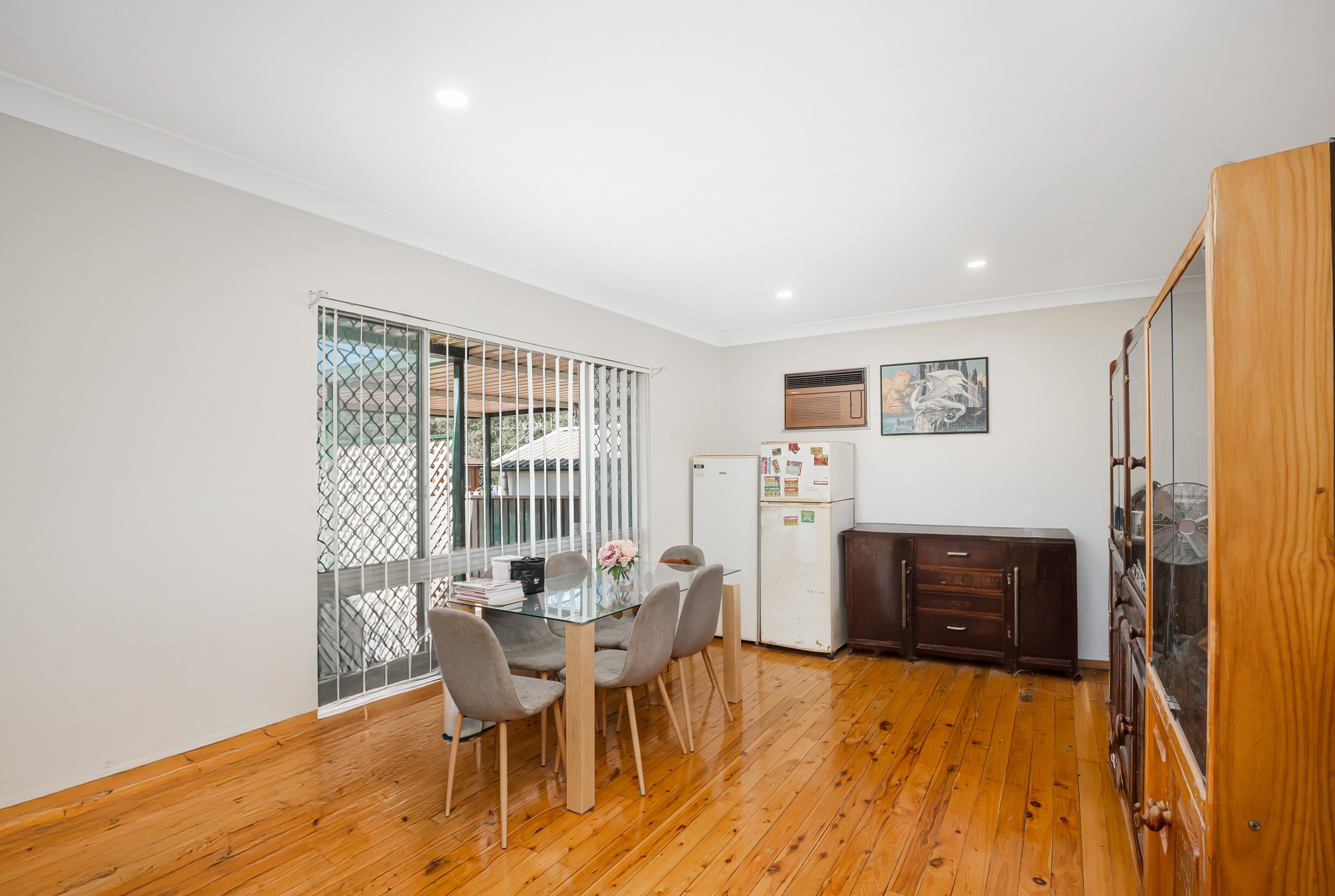 8 & 8A Carpenter Street, Colyton, NSW 2760