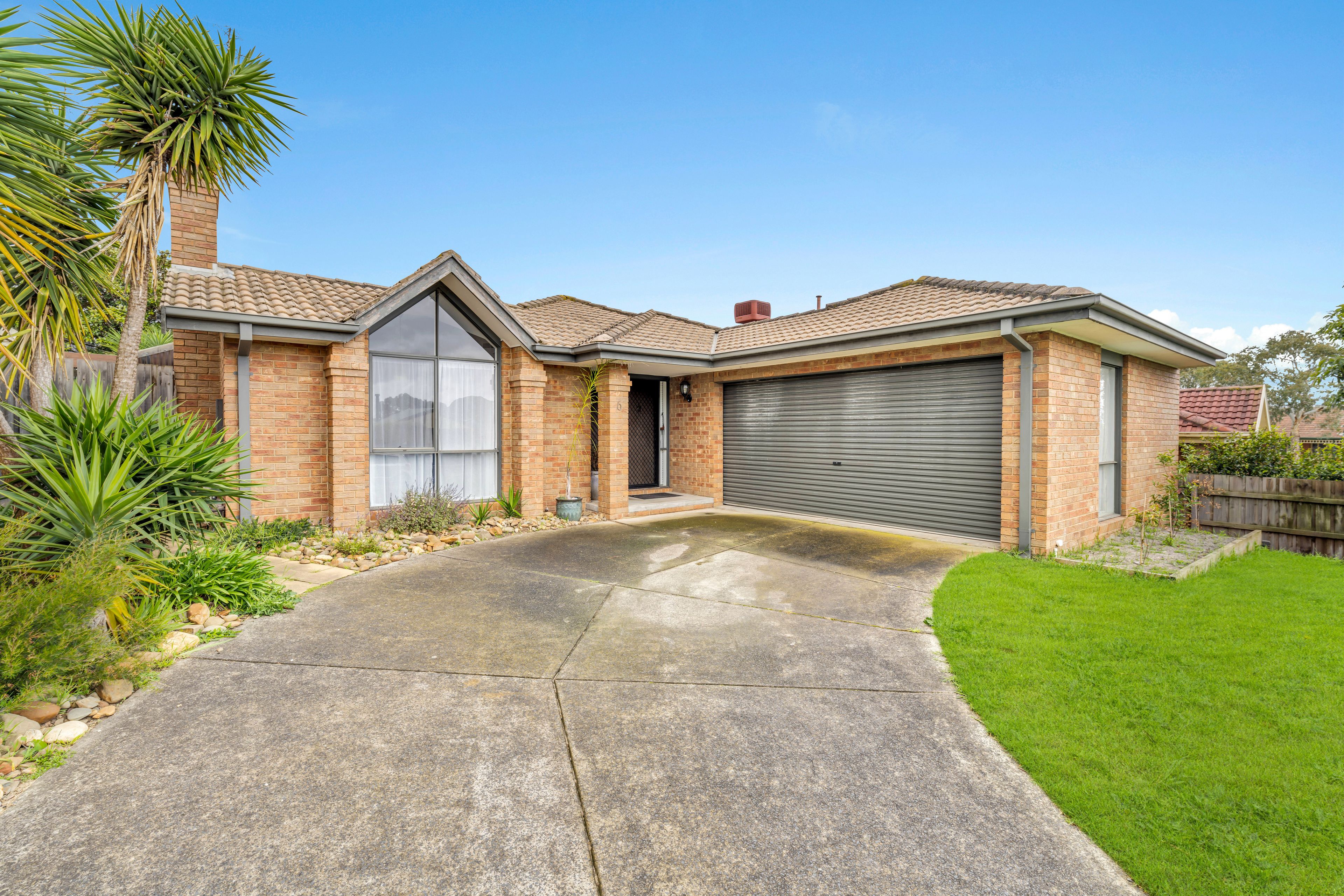 6 Dairy Place, Skye VIC 3977