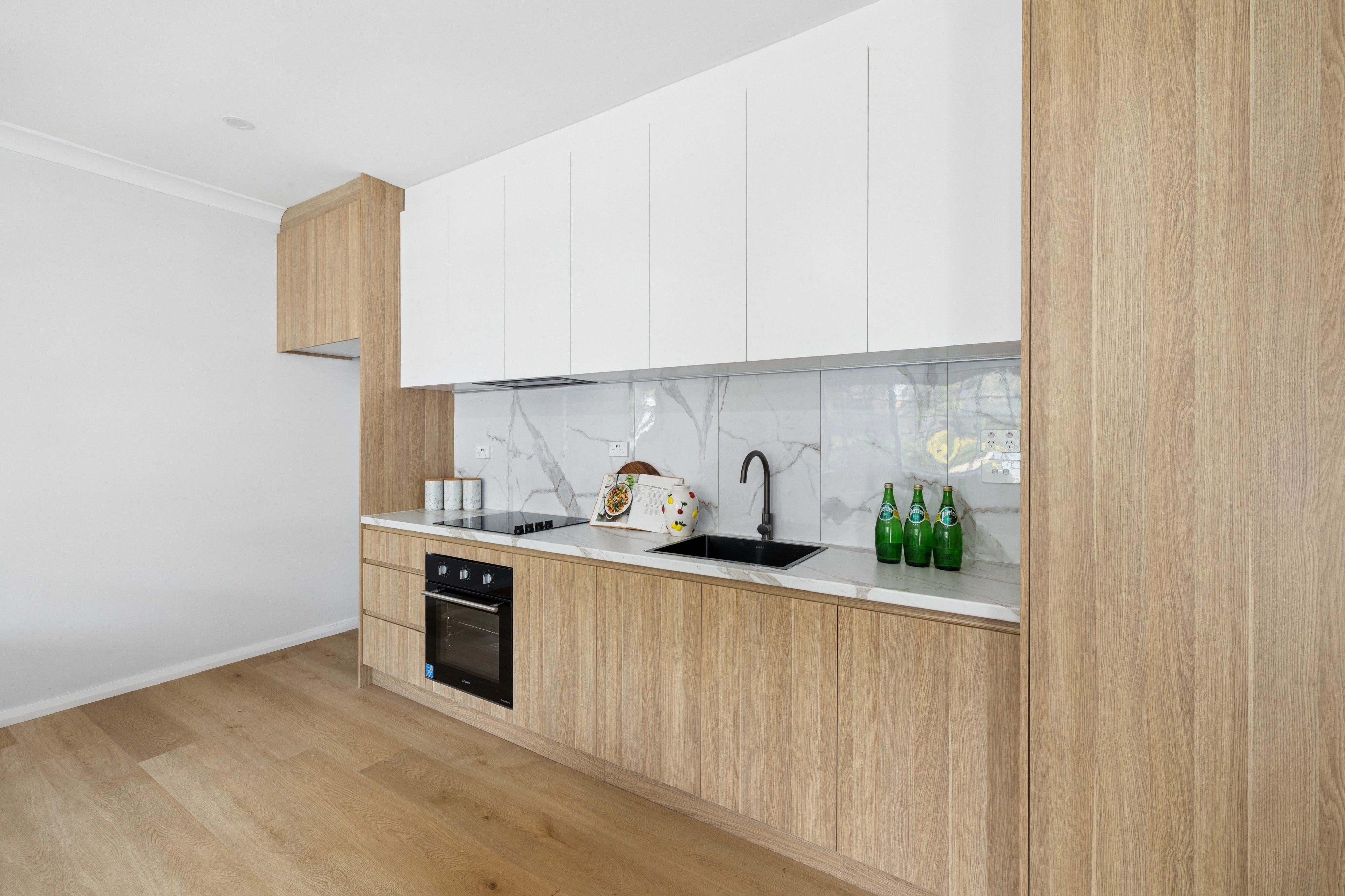 34 Wren Street — photo 9 of 13