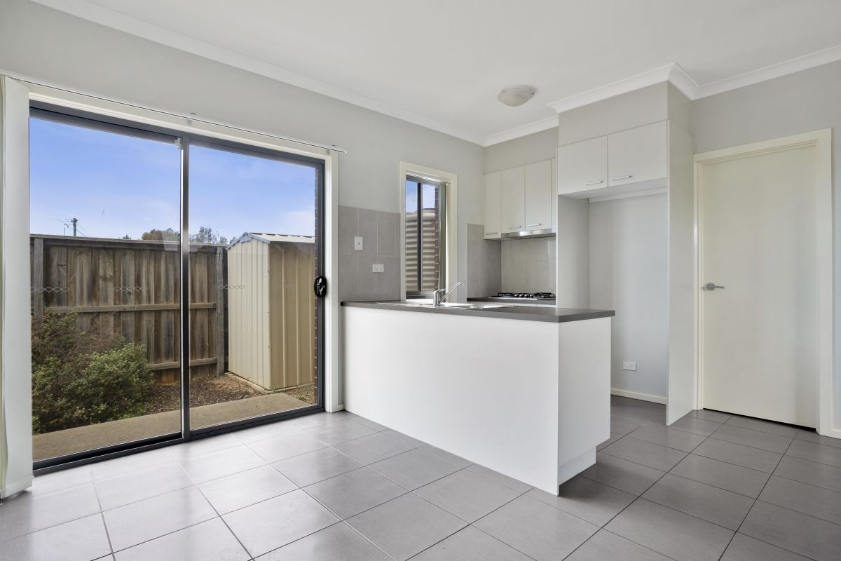 1/4 Celest Court, Werribee, VIC 3030