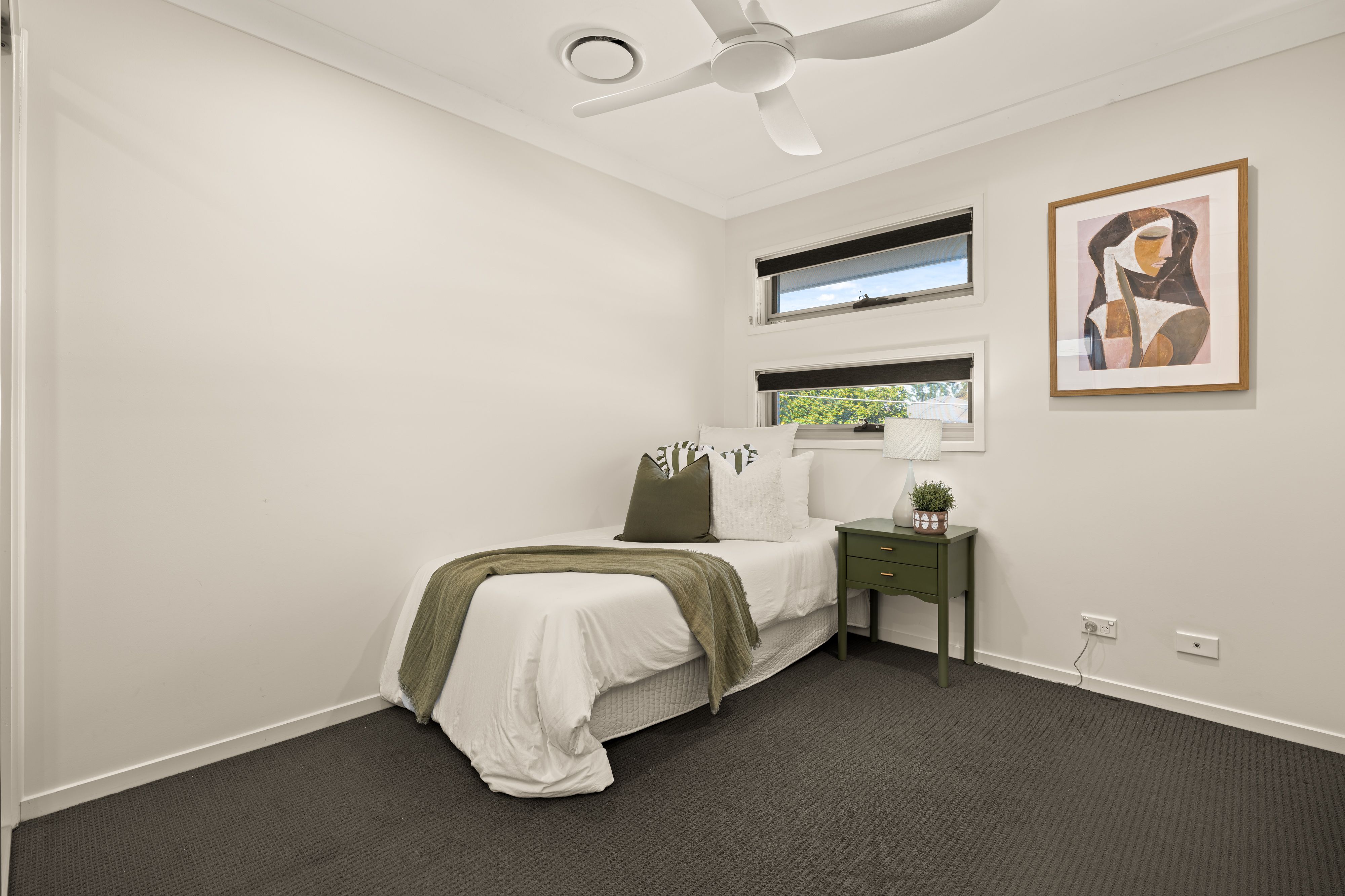 10 Cooper Road — photo 18 of 22