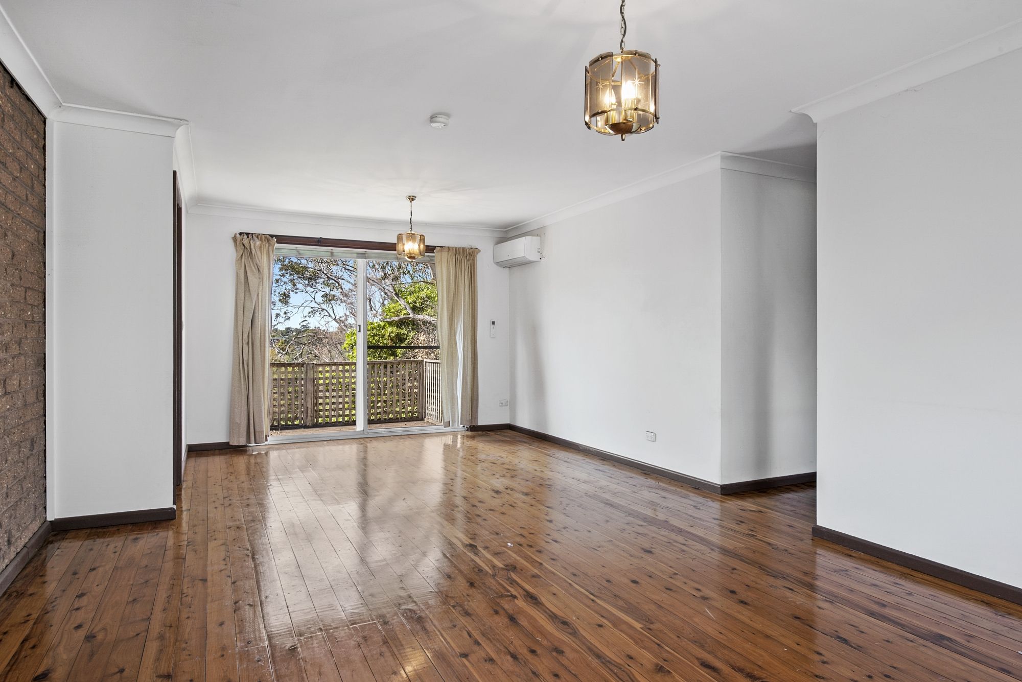 2 Grevillea Crescent, Hornsby Heights, NSW 2077