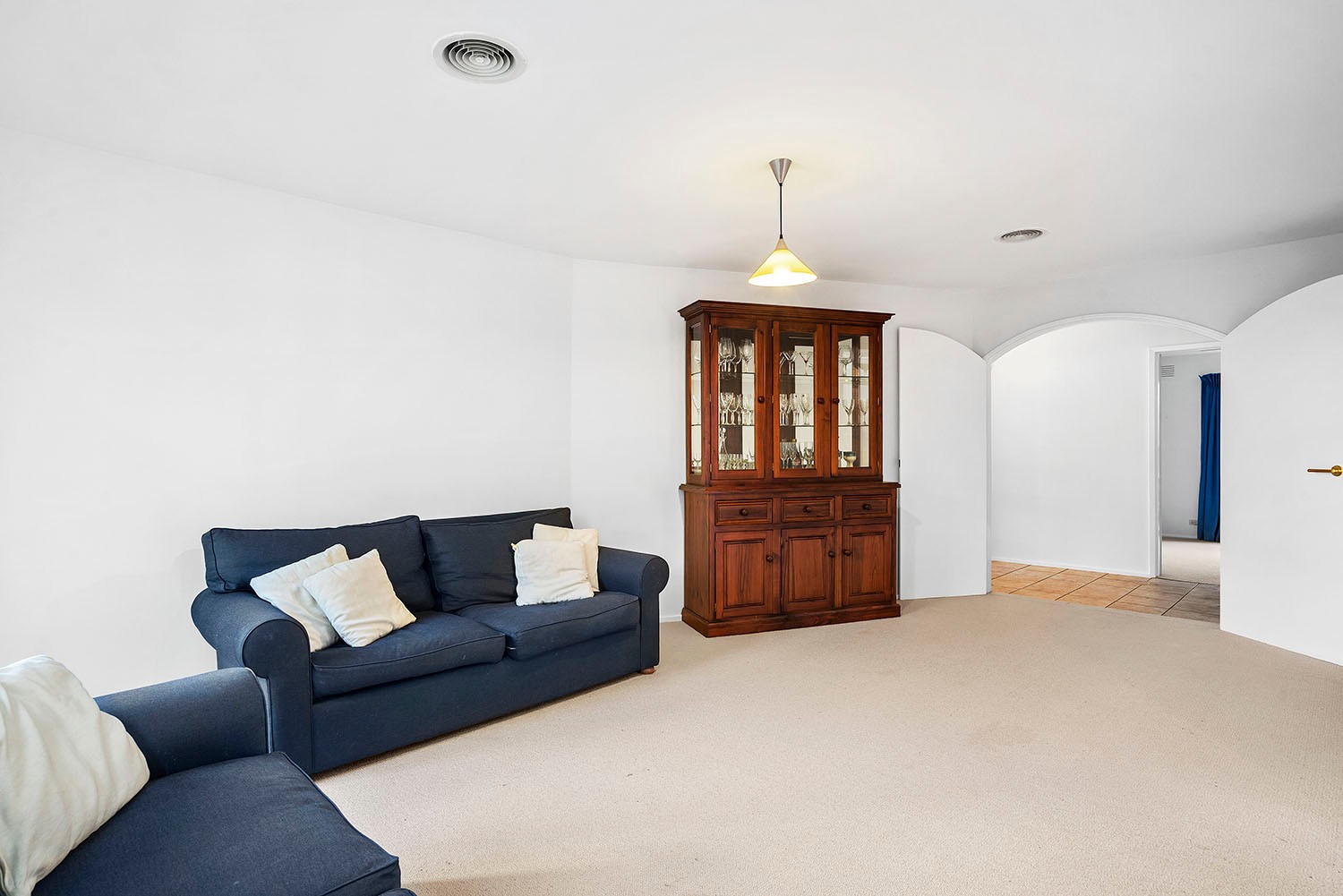 17 Allnutt Parade, Cheltenham, VIC 3192