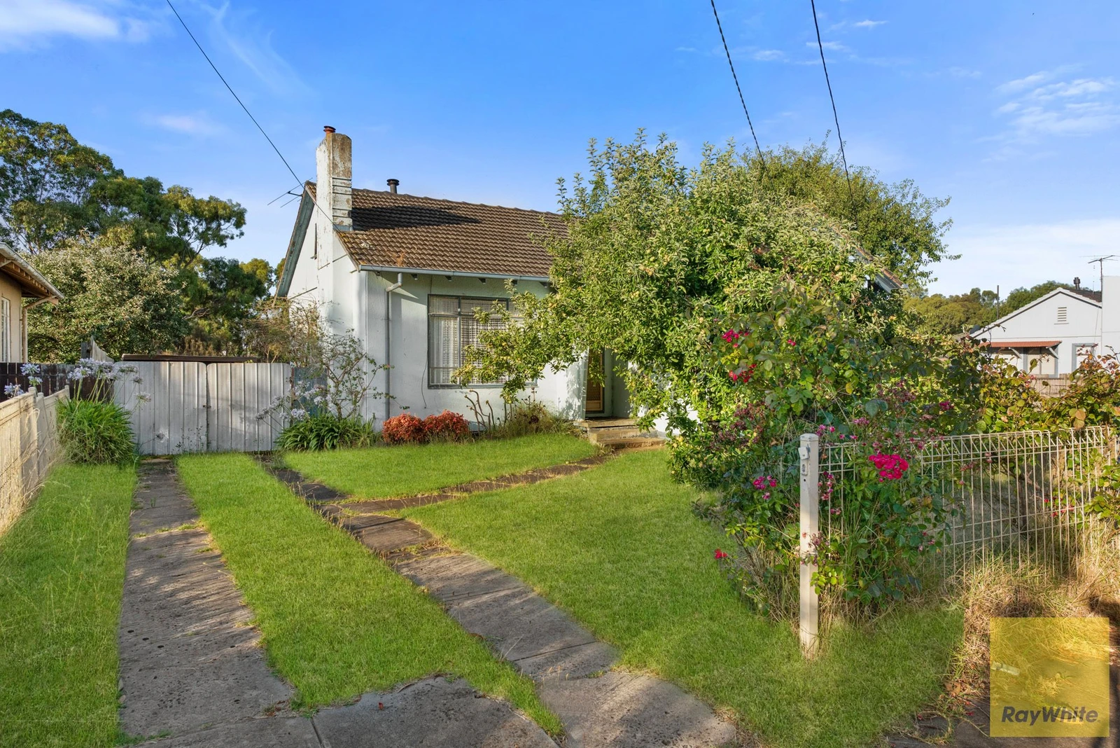 32 Charlesworth Street, Laverton, VIC 3028