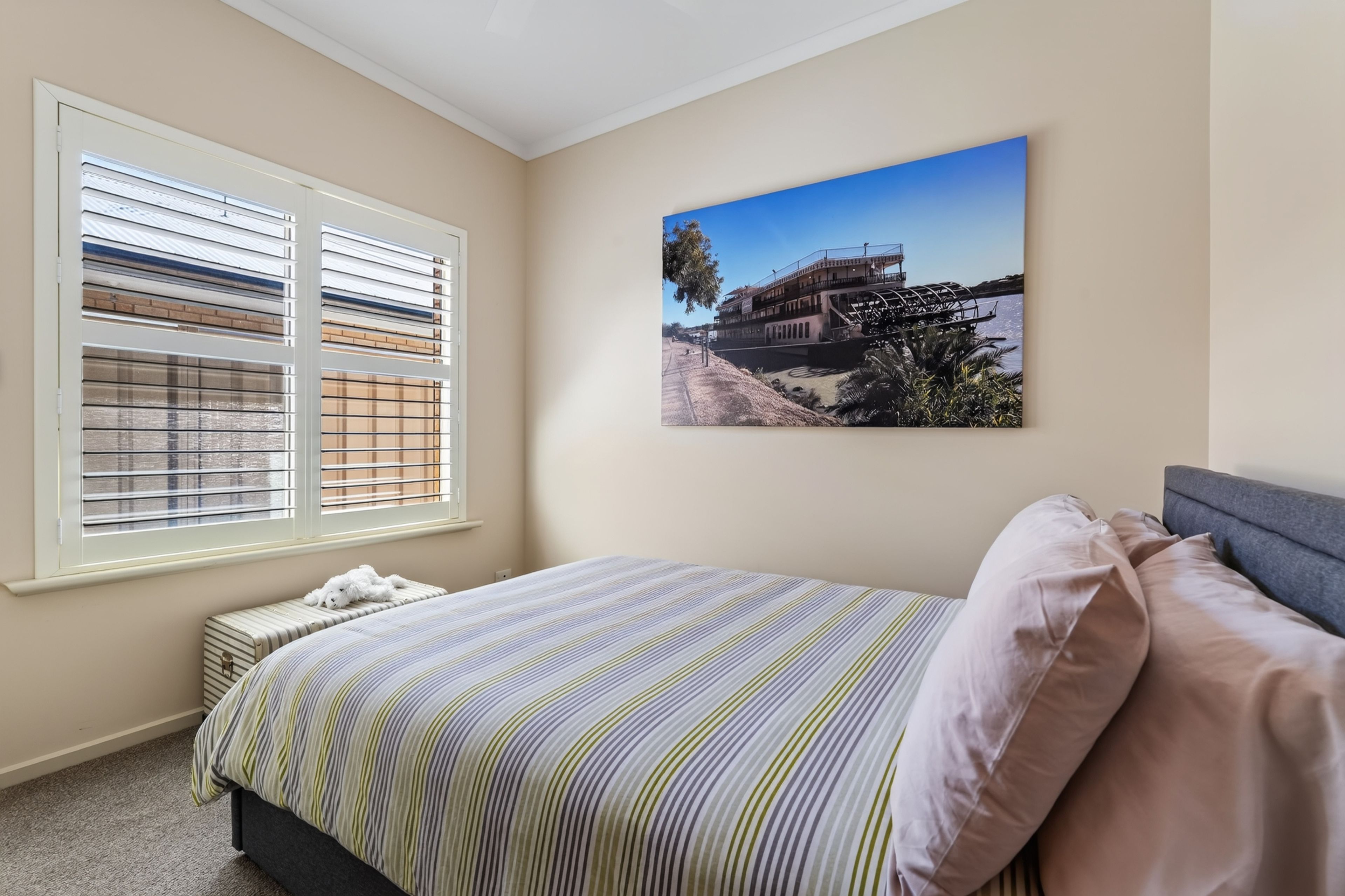6 Sheean Street — photo 16 of 30
