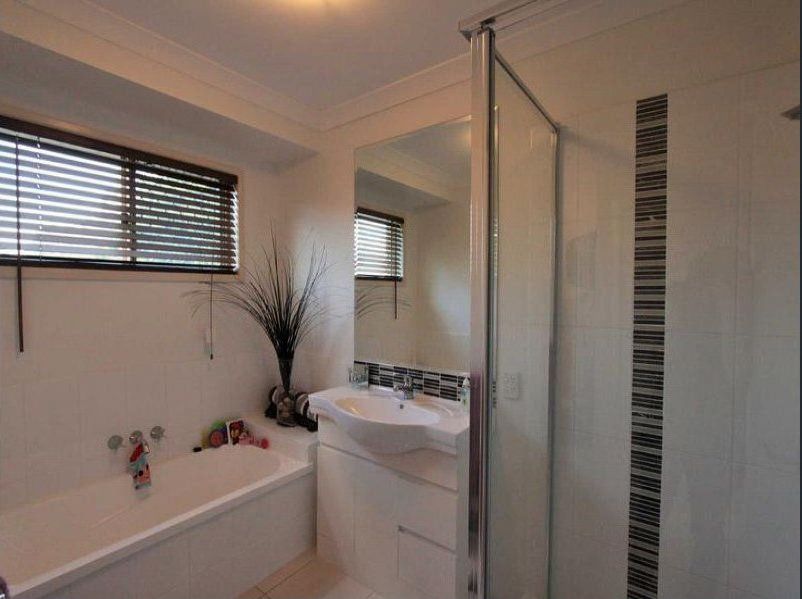 56 Moreton Street, Boronia Heights, QLD 4124