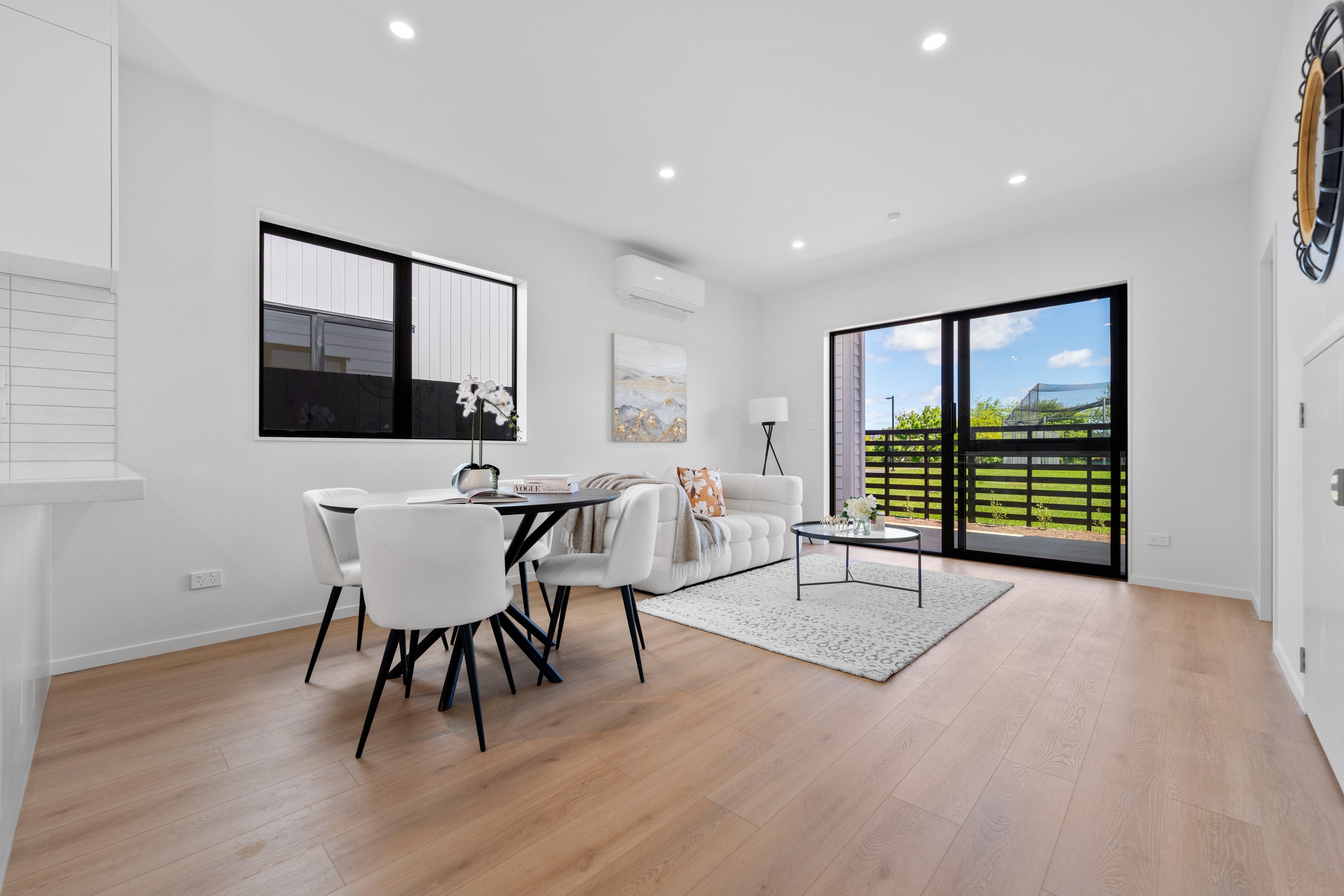 6/18 Albert Road, Kelston, Waitakere City