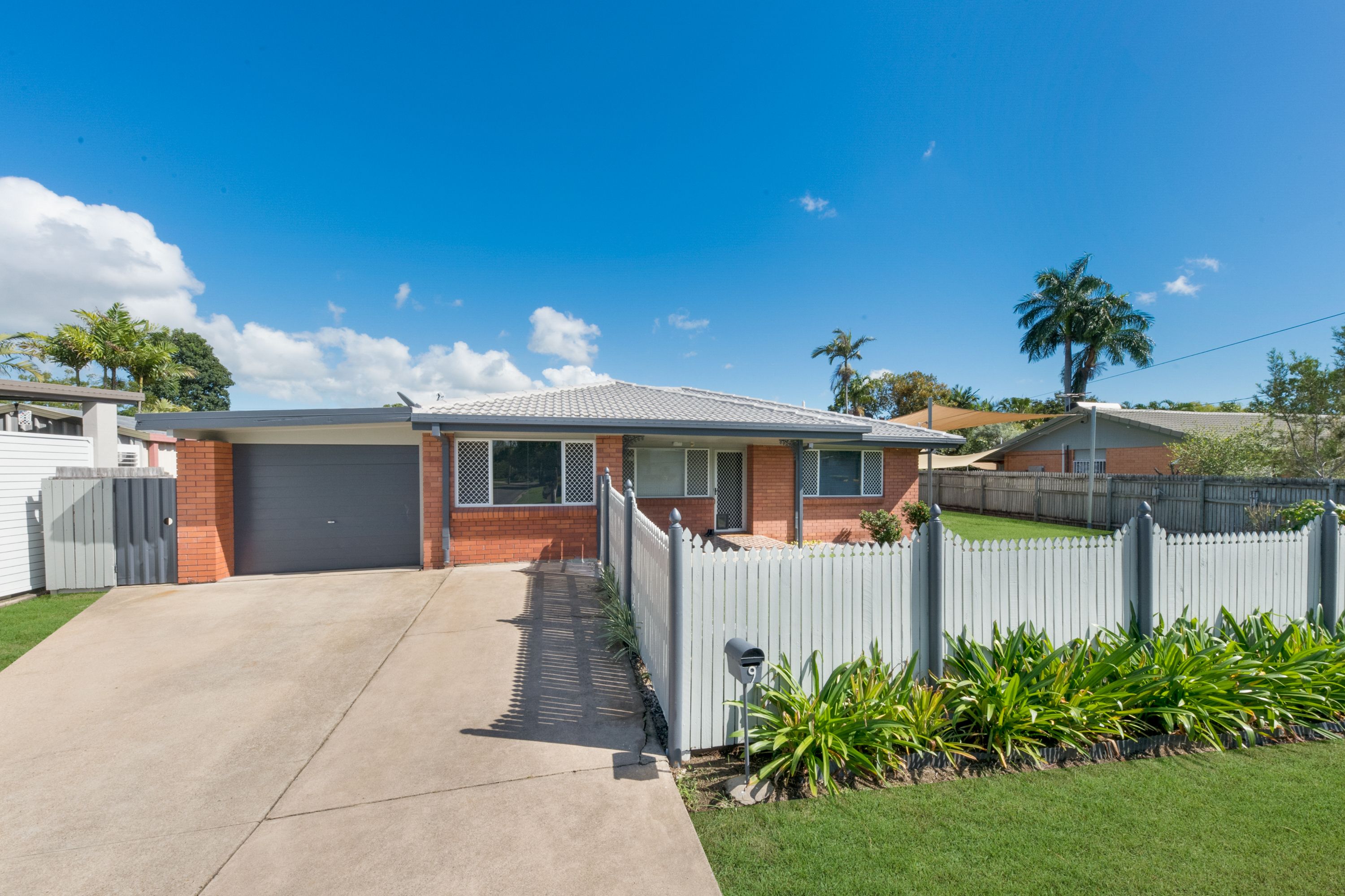 9 Northwest Crescent, Cranbrook QLD 4814