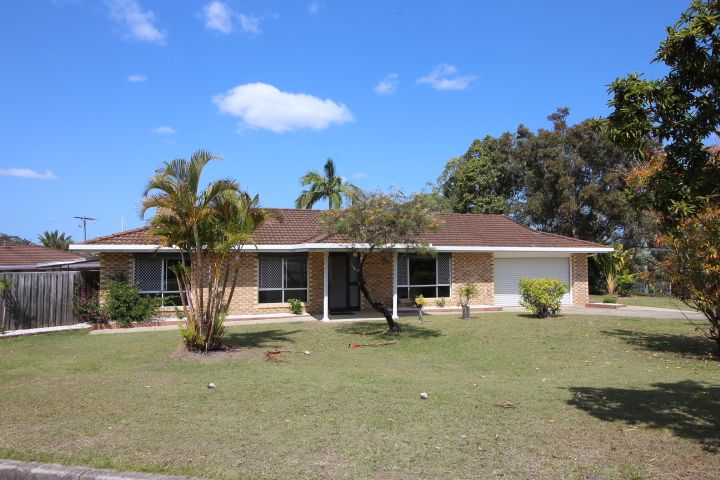 3 FORREST Avenue, Molendinar QLD 4214