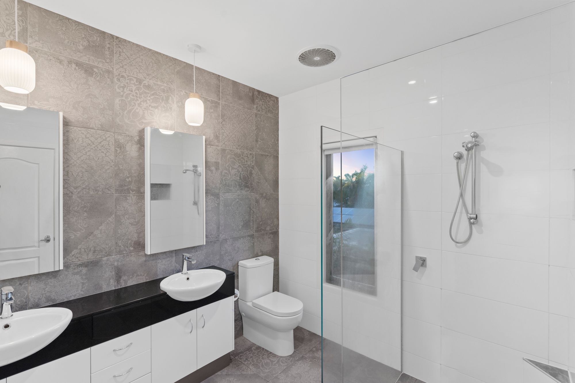 1 Savoy Drive — photo 24 of 26