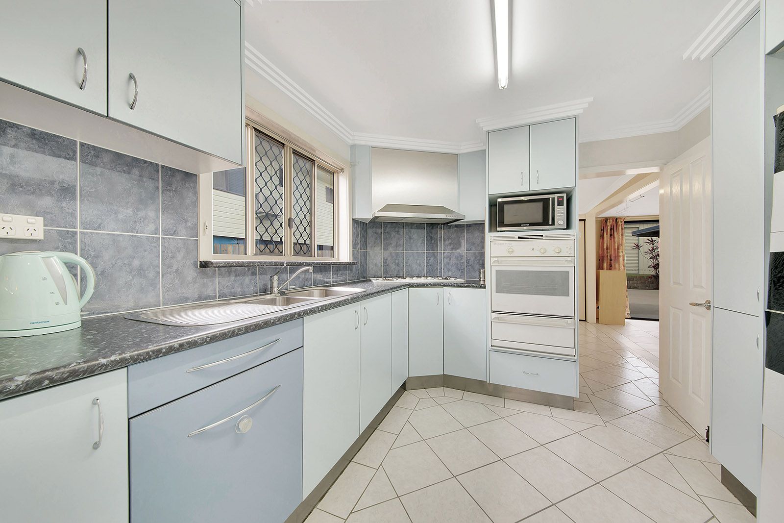 29 Marten Street, South Gladstone, QLD 4680