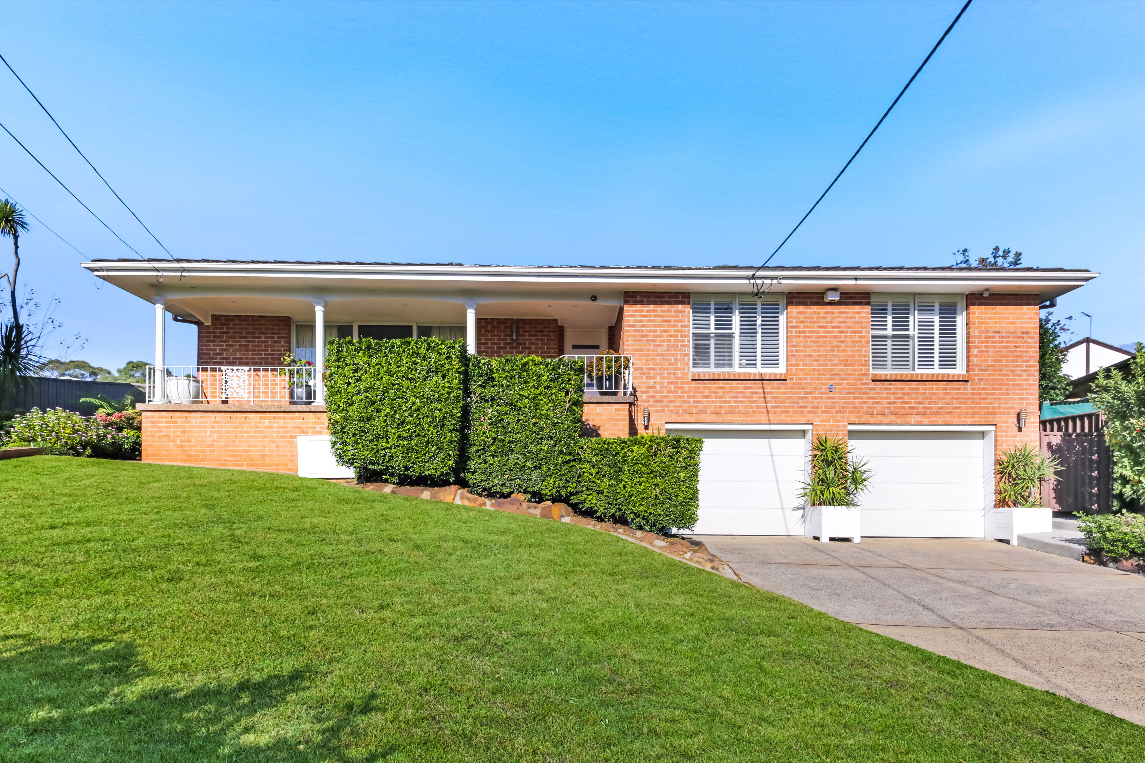 5 Amber Place