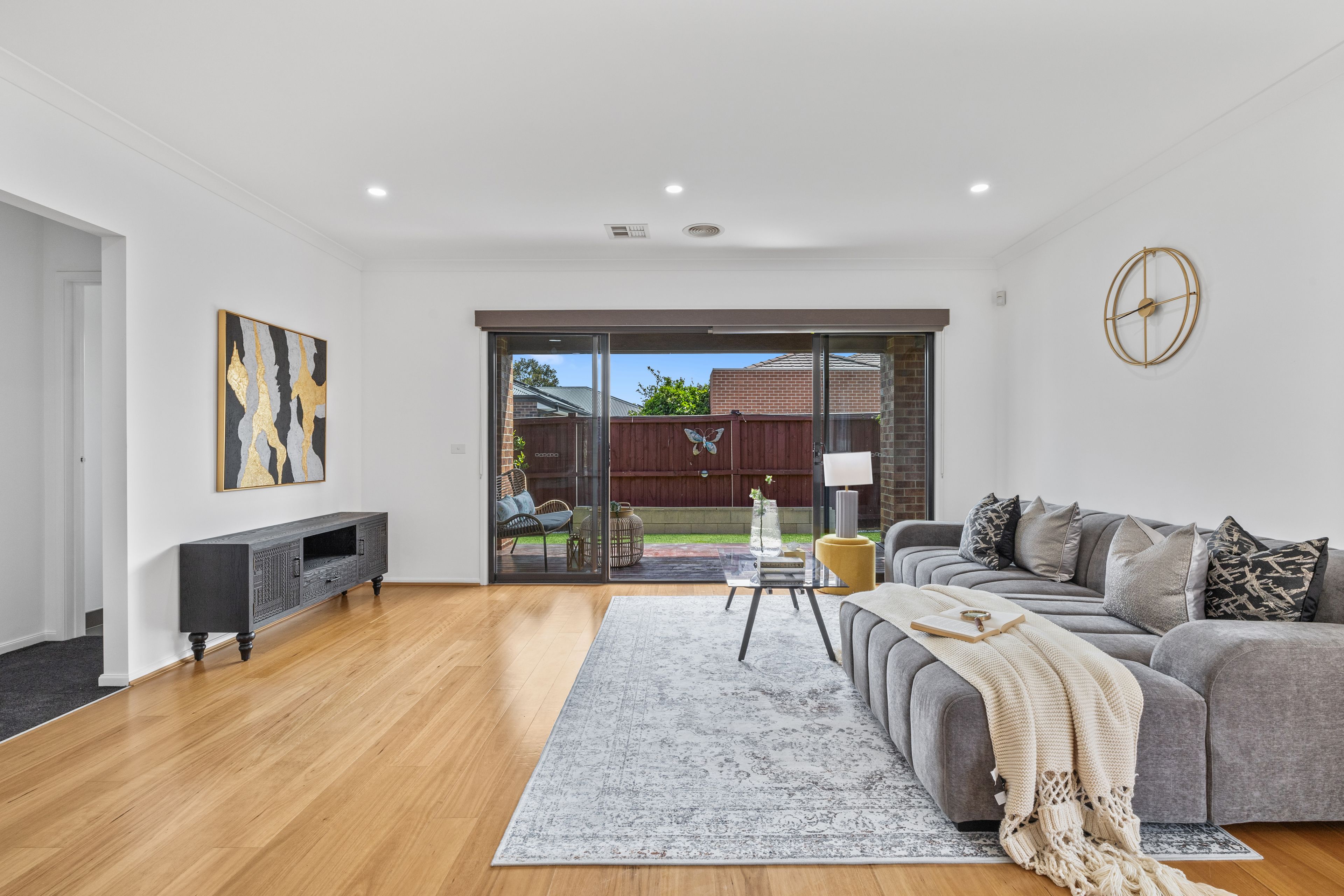 15 Verde Parade, Epping, VIC 3076