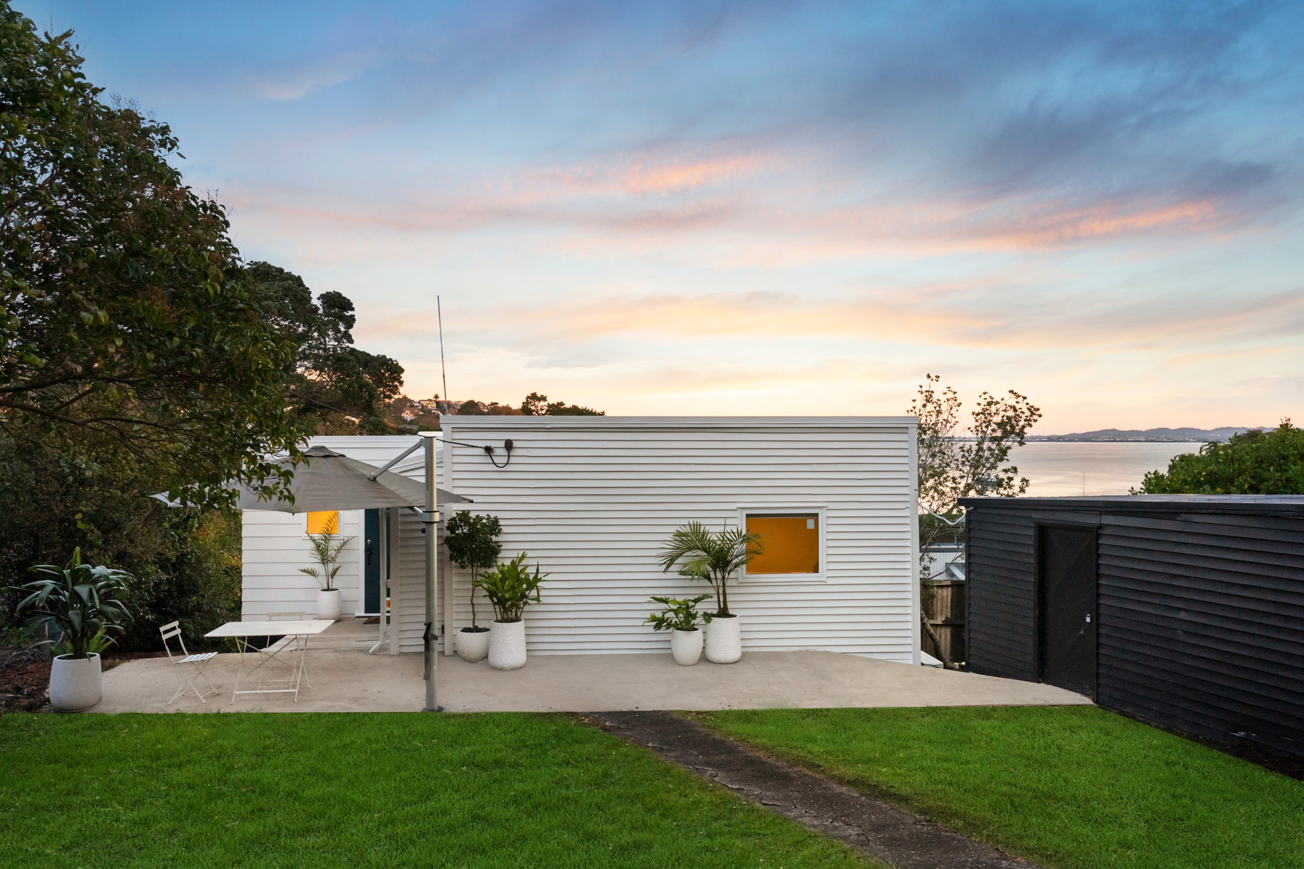 42 Neptune Avenue, Beach Haven, North Shore City