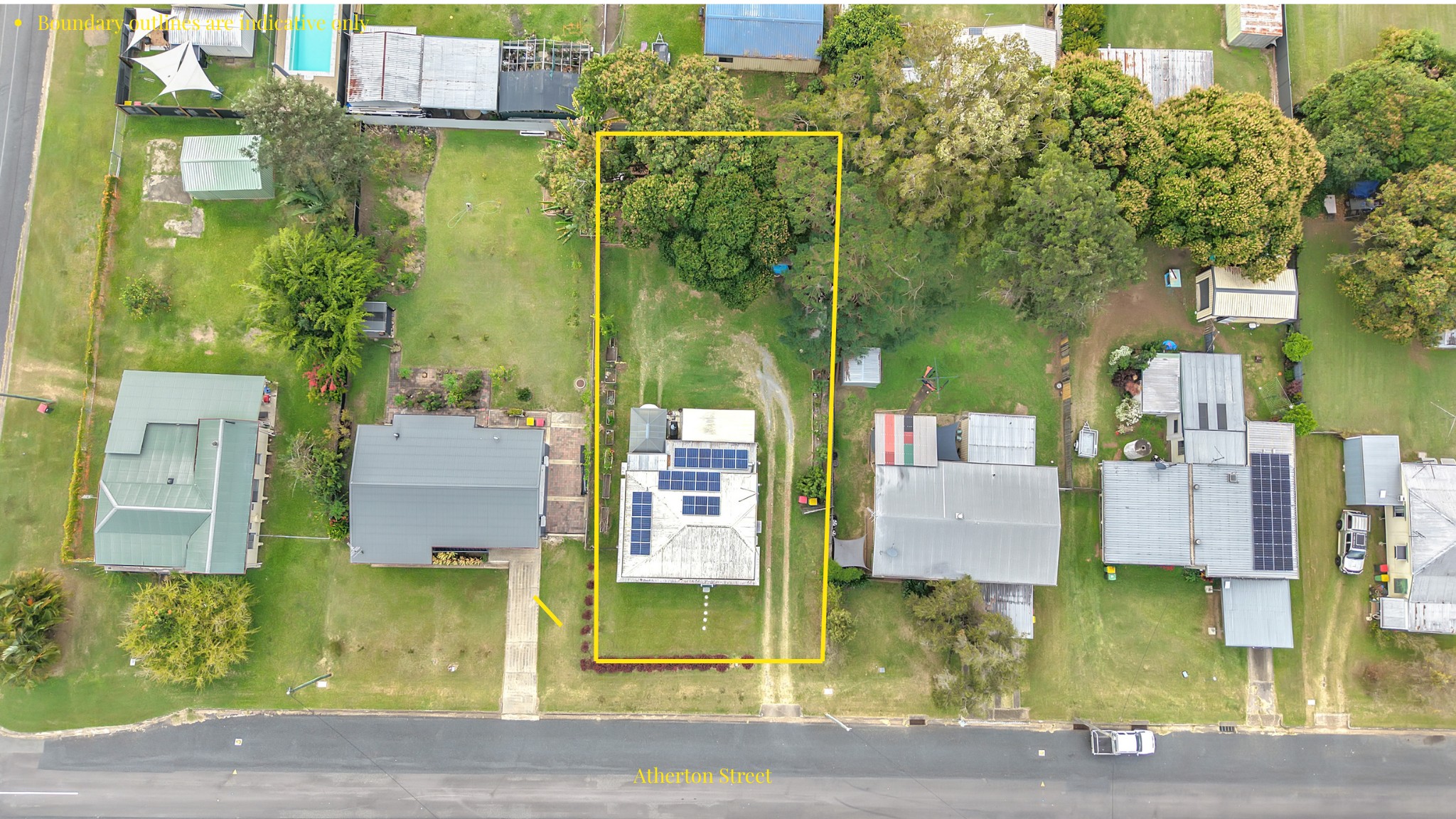 14 Atherton Street, Sarina, QLD 4737