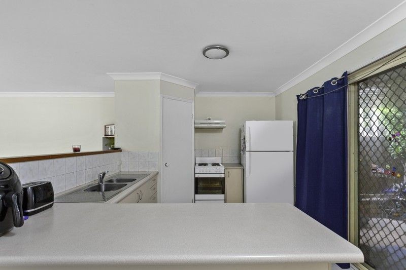 11 Teasel Crescent, Forest Lake, QLD 4078