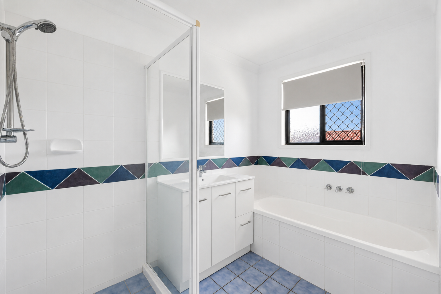 2 Rosa Court — photo 13 of 20