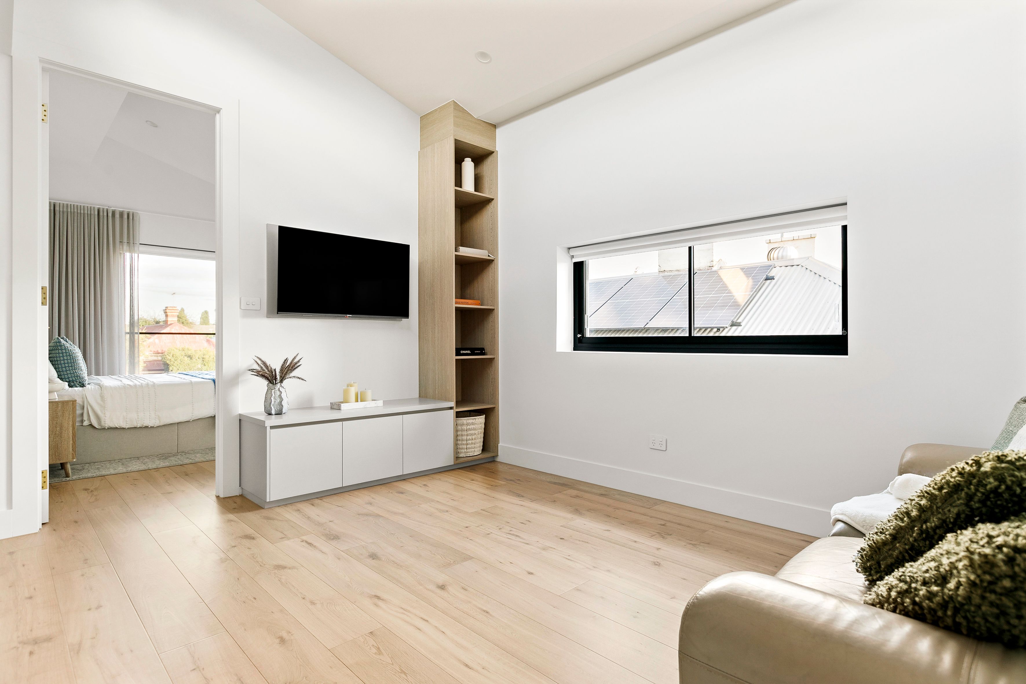 63 De Carle Street — photo 12 of 18