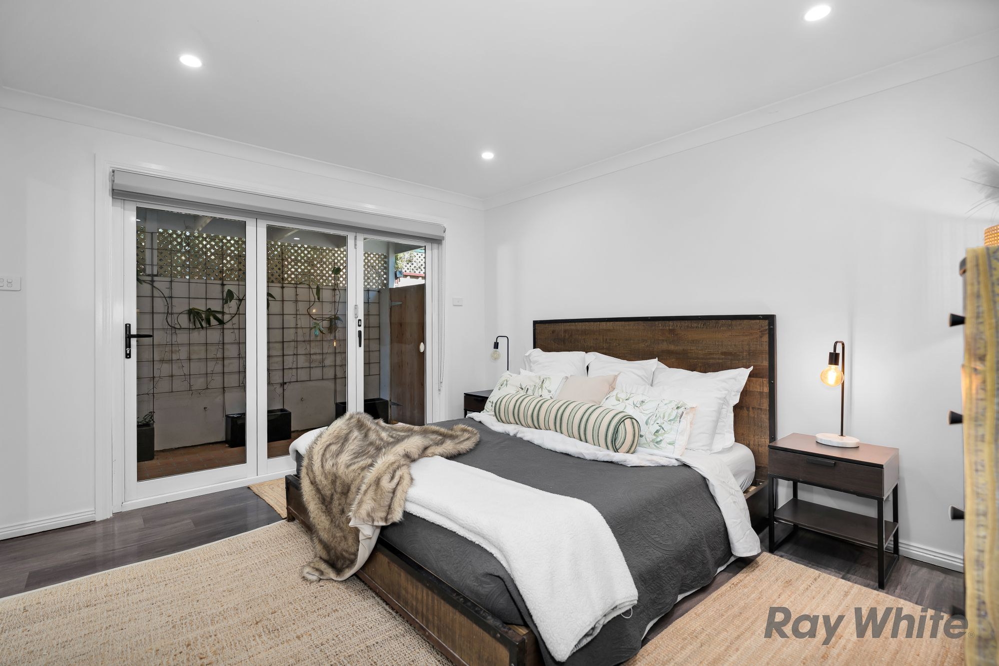 13 Kyeema Street — photo 7 of 19