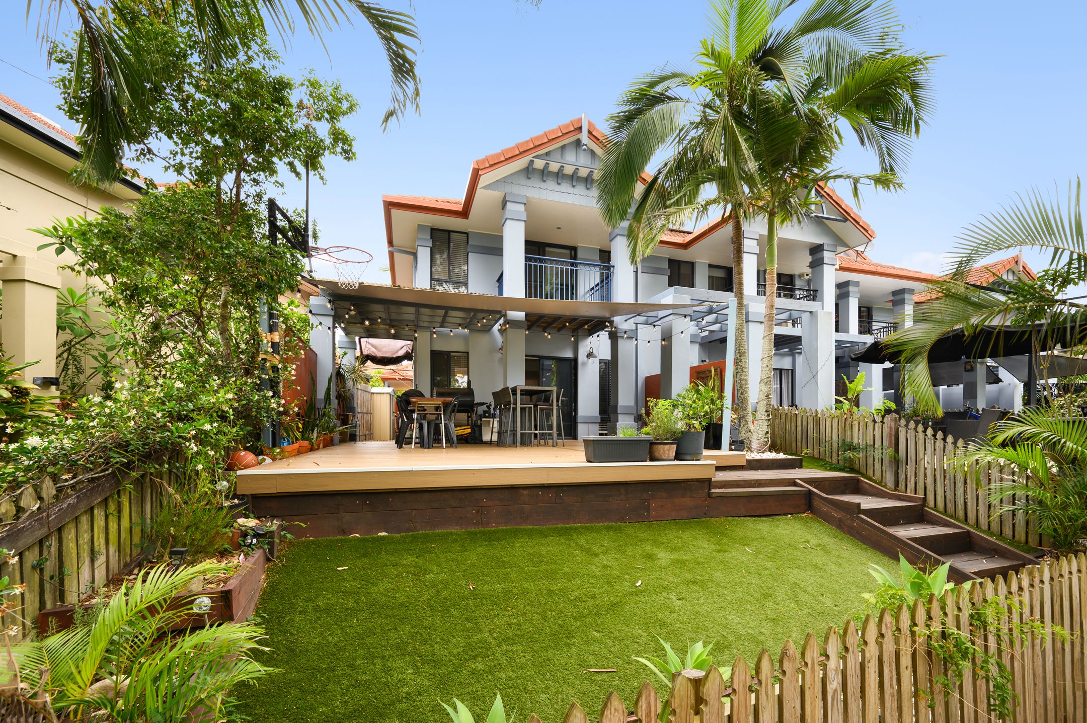 222/125 Hansford Road, Coombabah, QLD 4216