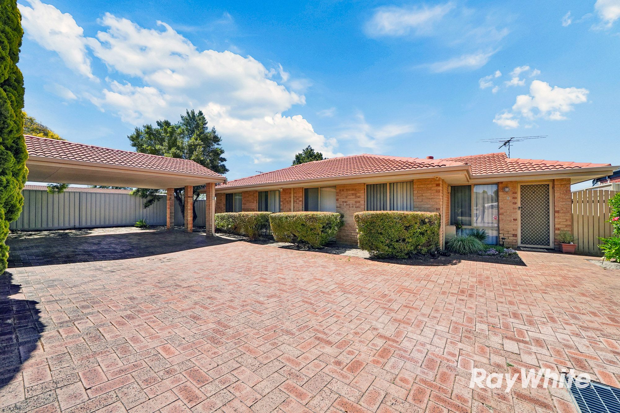 1,2,3/6 Barr Street — photo from Ray White Whiteman & Associates