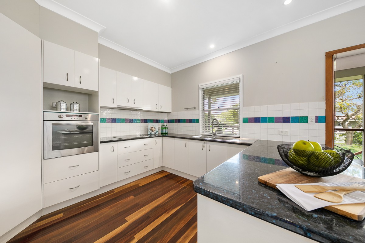 28 Alexander Road, Oxley, QLD 4075