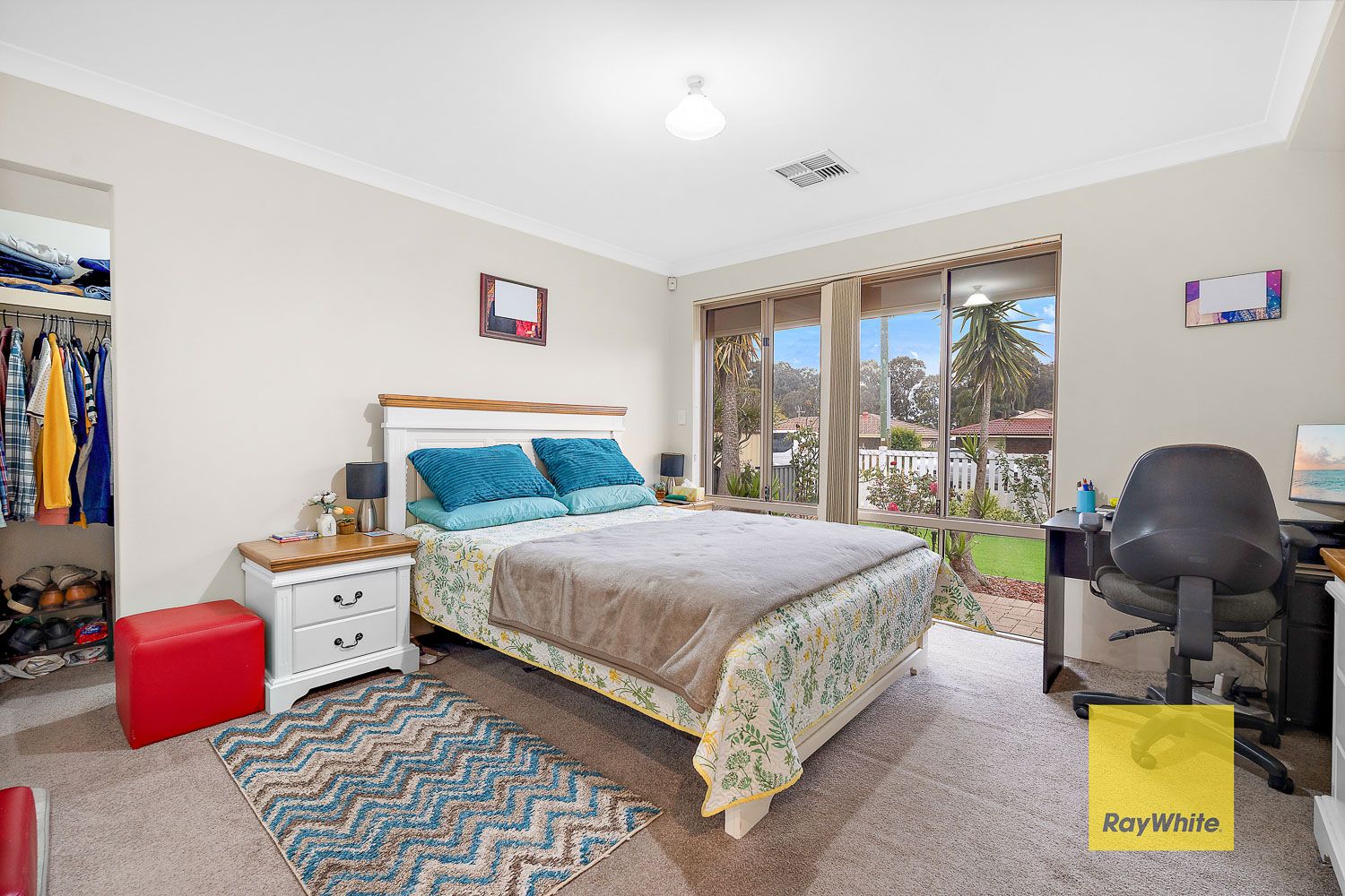 14 Elliot Place — photo 9 of 15