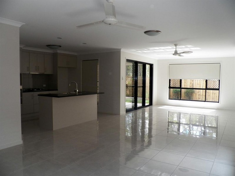 20 Sundowner Road, Clinton, QLD 4680