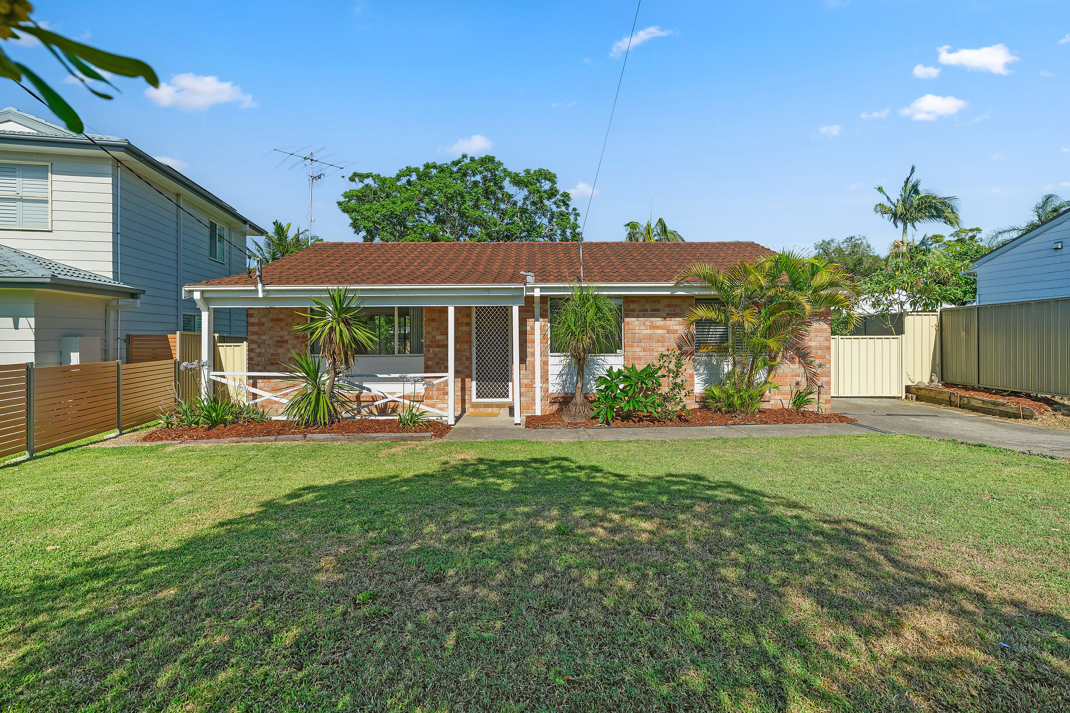 68 Pinehurst Way, Blue Haven, NSW 2262