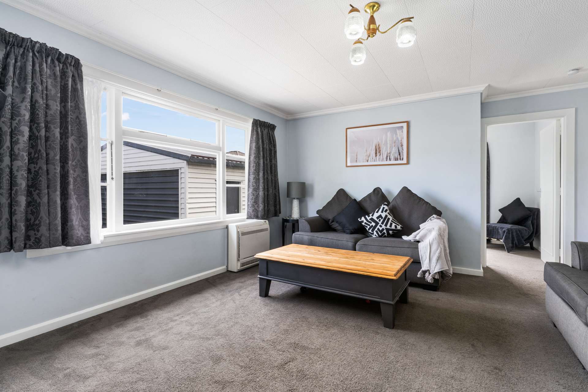 12 Goldsmith Place photo 1