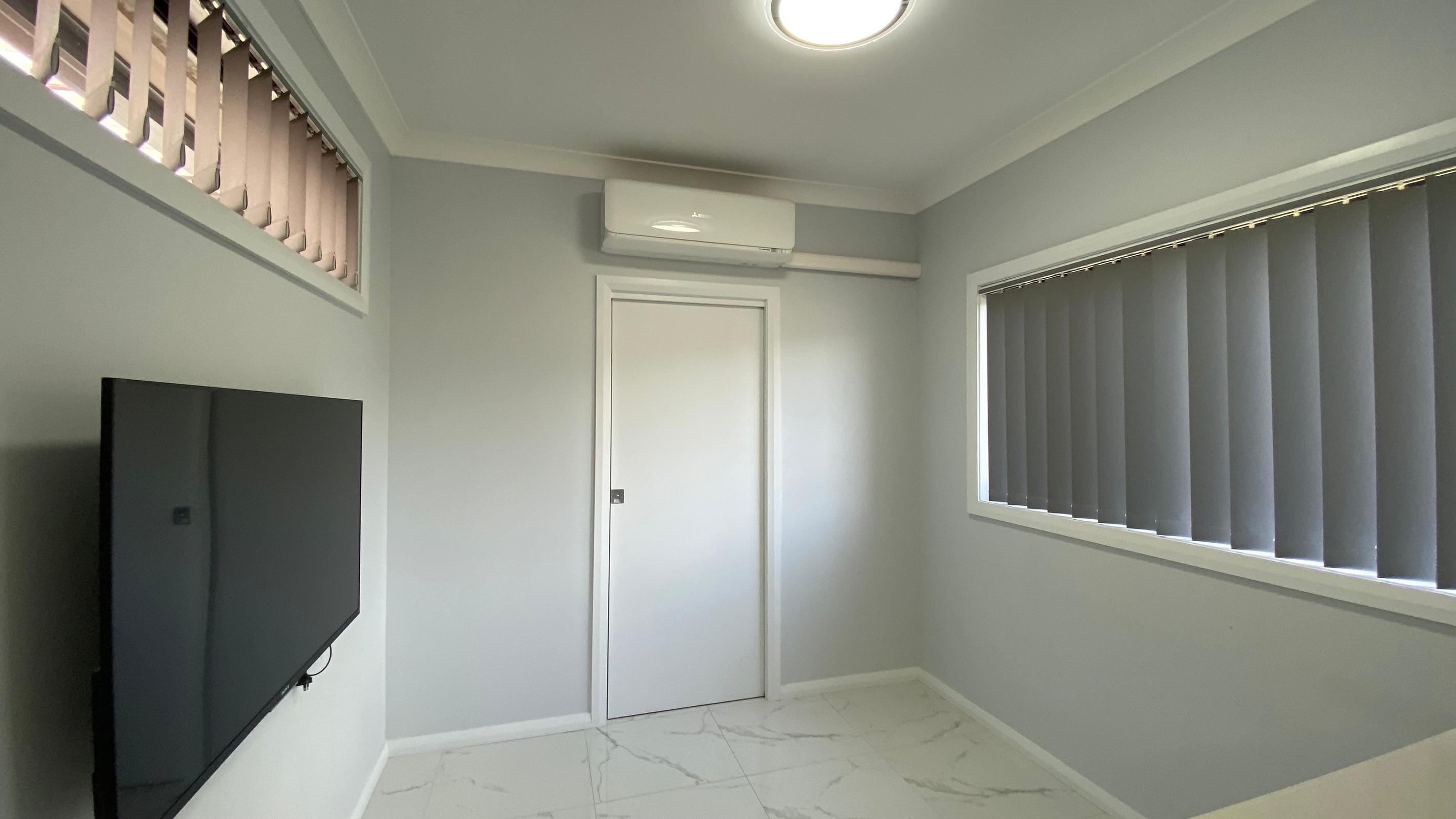 12A Glenroy Crescent, St Johns Park, NSW 2176