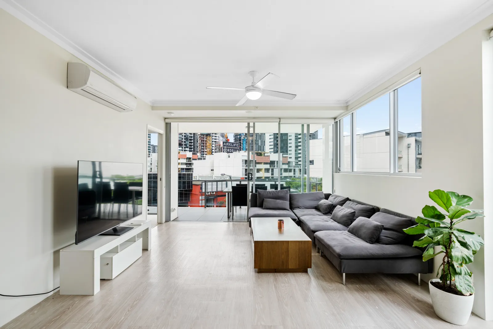 307/41-45 Boundary Street, South Brisbane