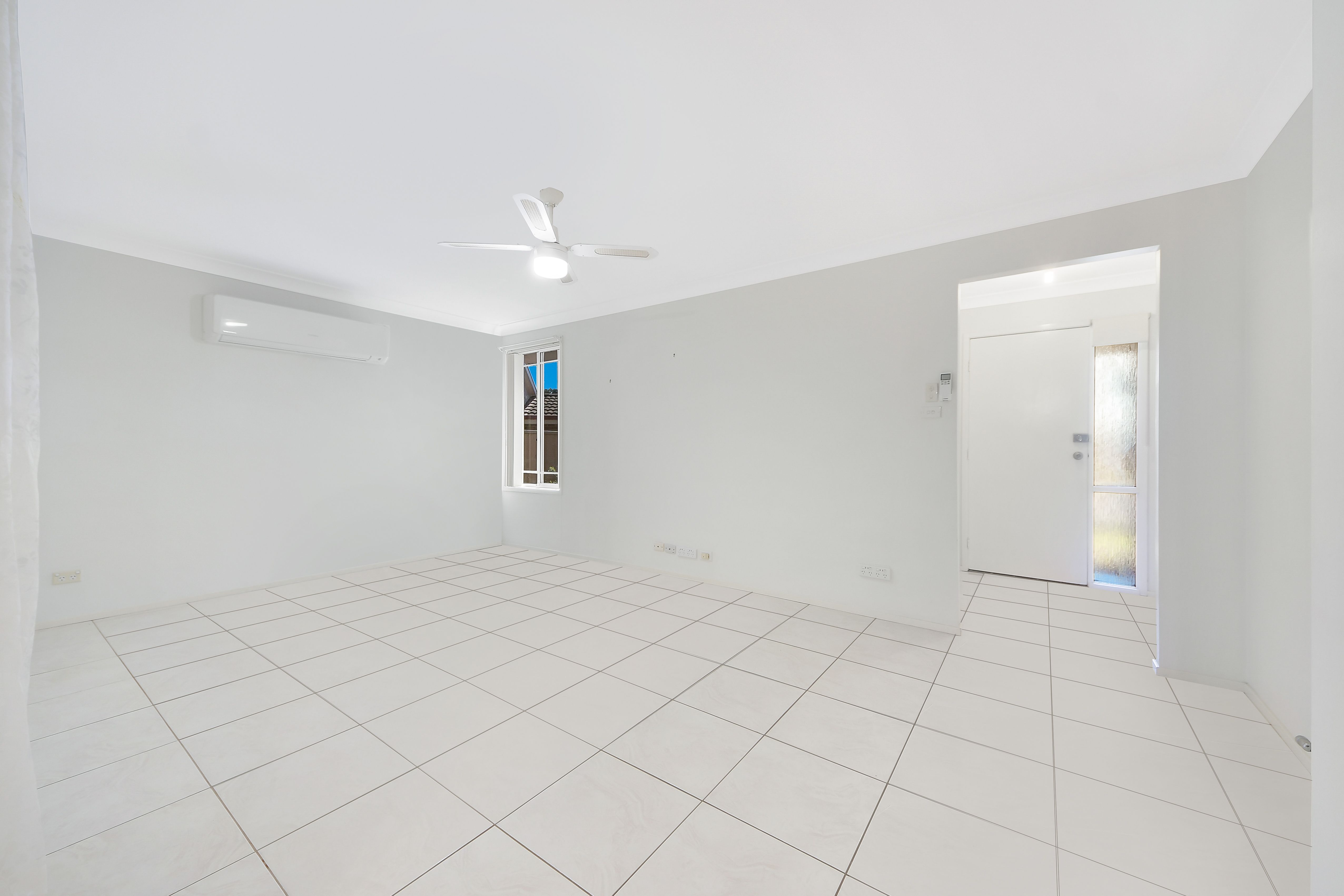 9 Poppy Place, Macquarie Fields, NSW 2564