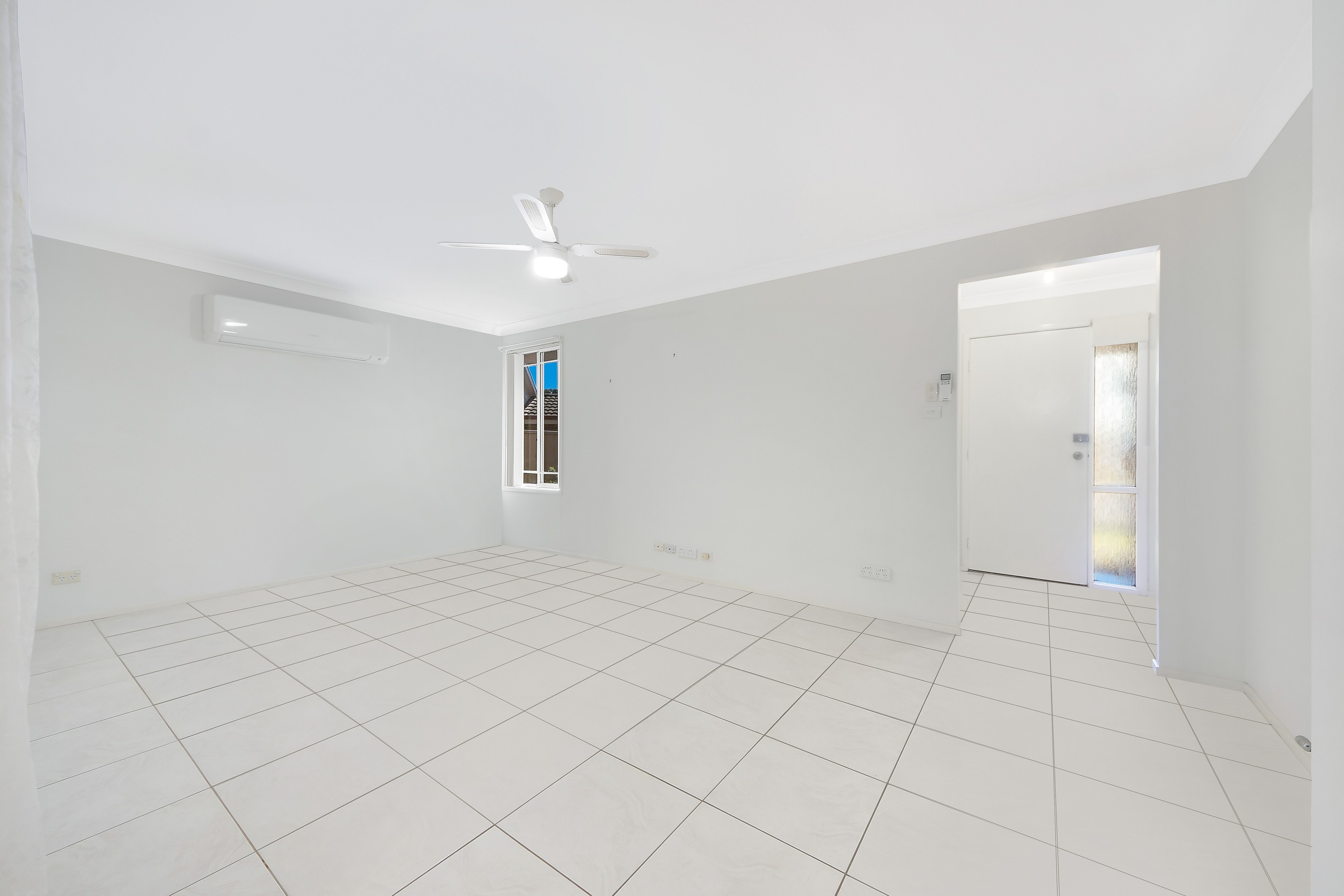 9 Poppy Place, Macquarie Fields, NSW 2564