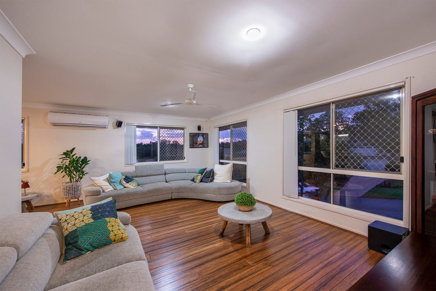 99 Brookvale Drive, Underwood, QLD 4119