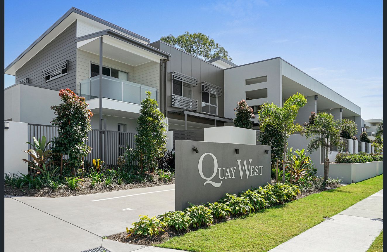 50 Compass Drive, Biggera Waters QLD 4216