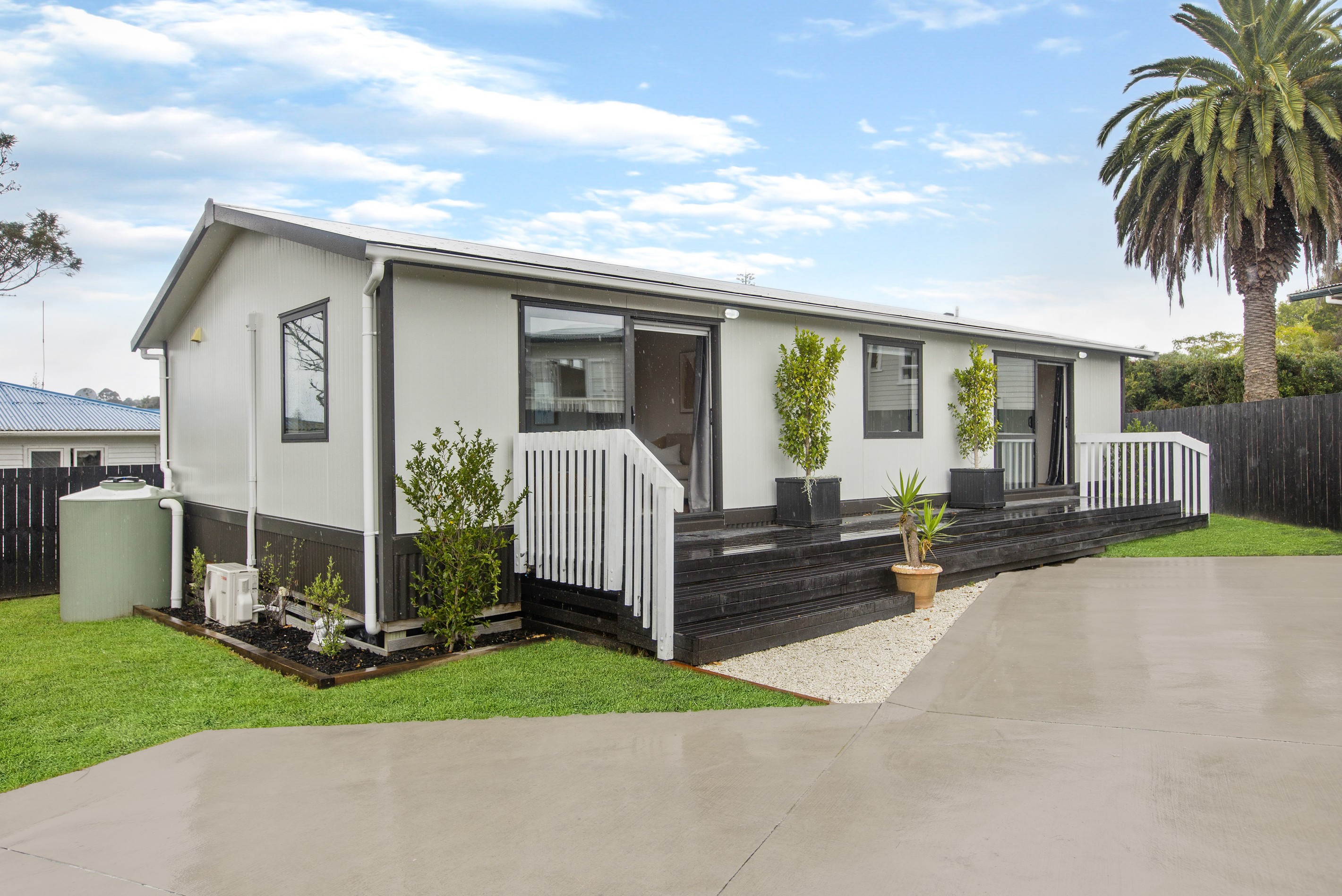 49a Fairclough Road, Beach Haven, North Shore City