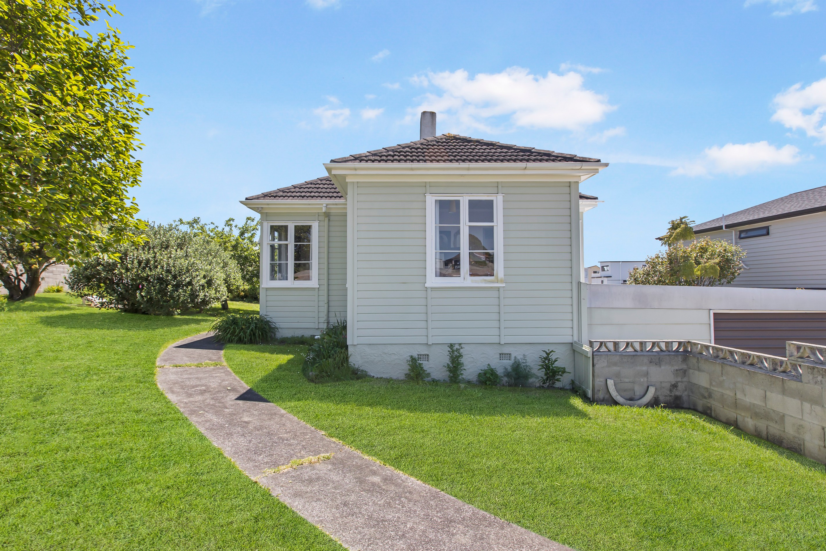 11 Sanft Avenue, Mount Roskill, Auckland City