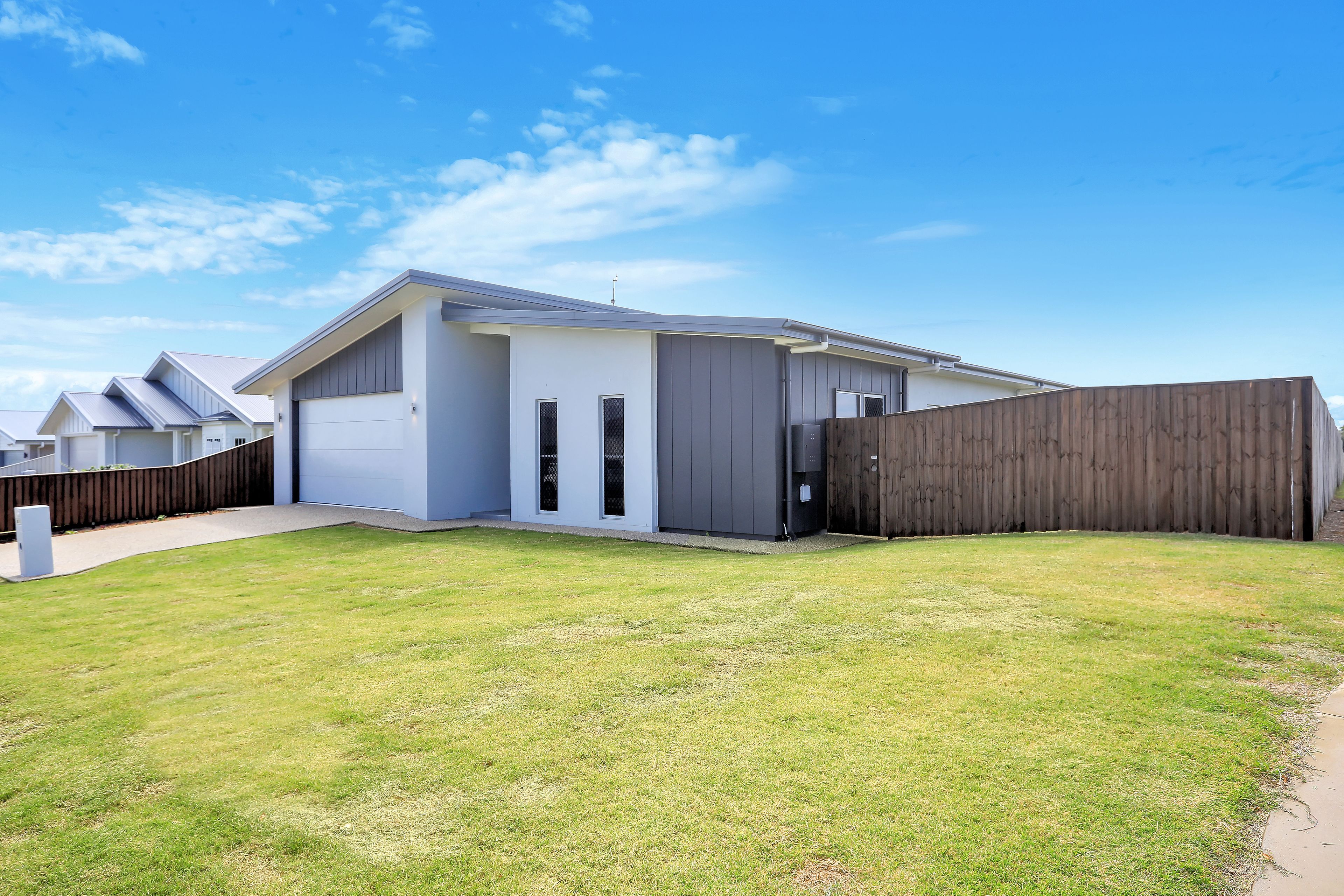 15 Whitewash Street, Bargara, QLD 4670