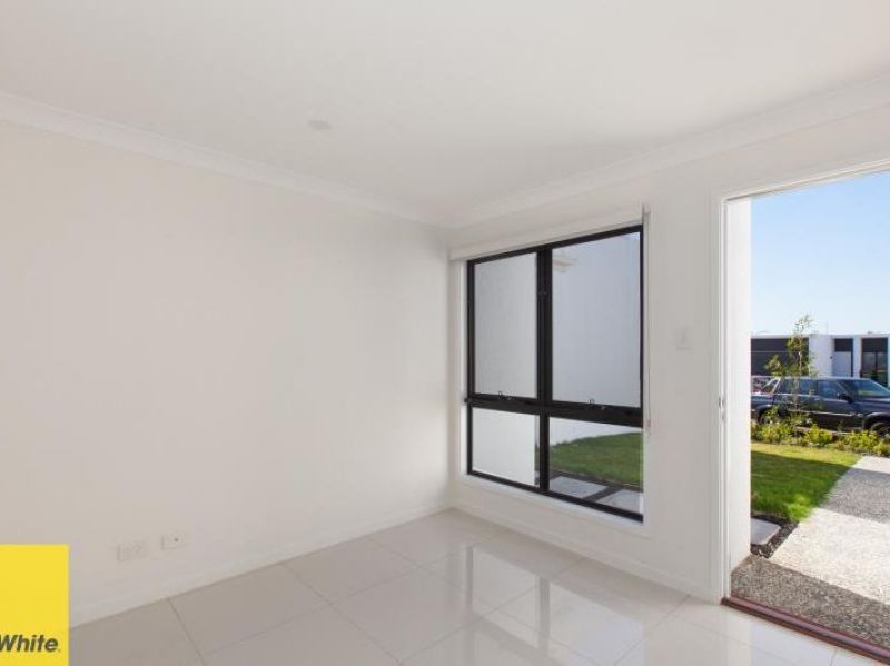 7 Cobb Cresent, Pimpama, QLD 4209
