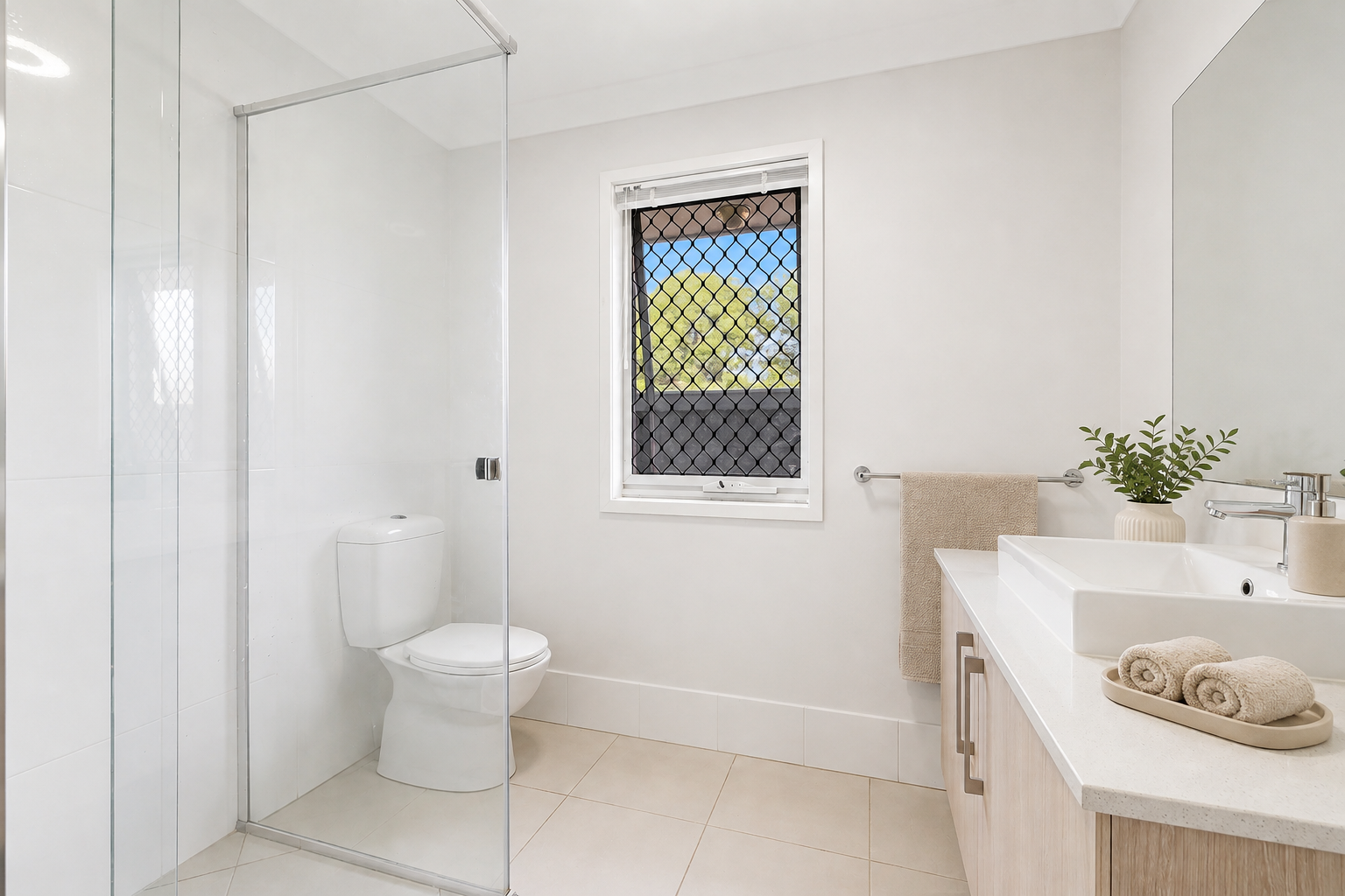 1 Heseltine Place — photo 7 of 14