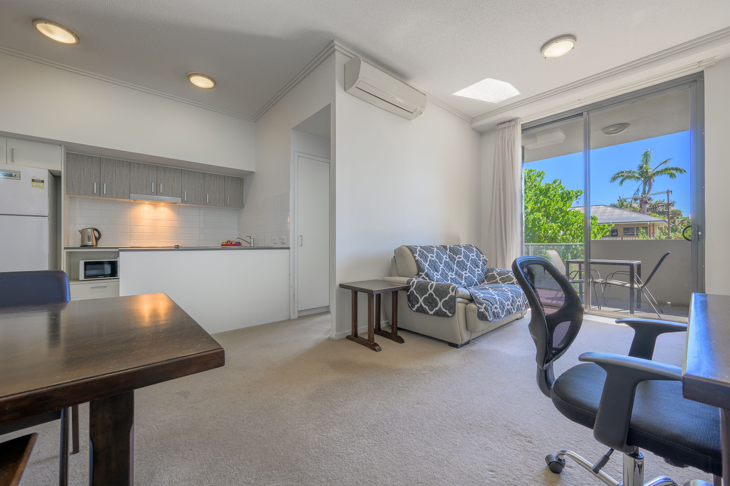 502/52 Oaka Lane — photo 3 of 14