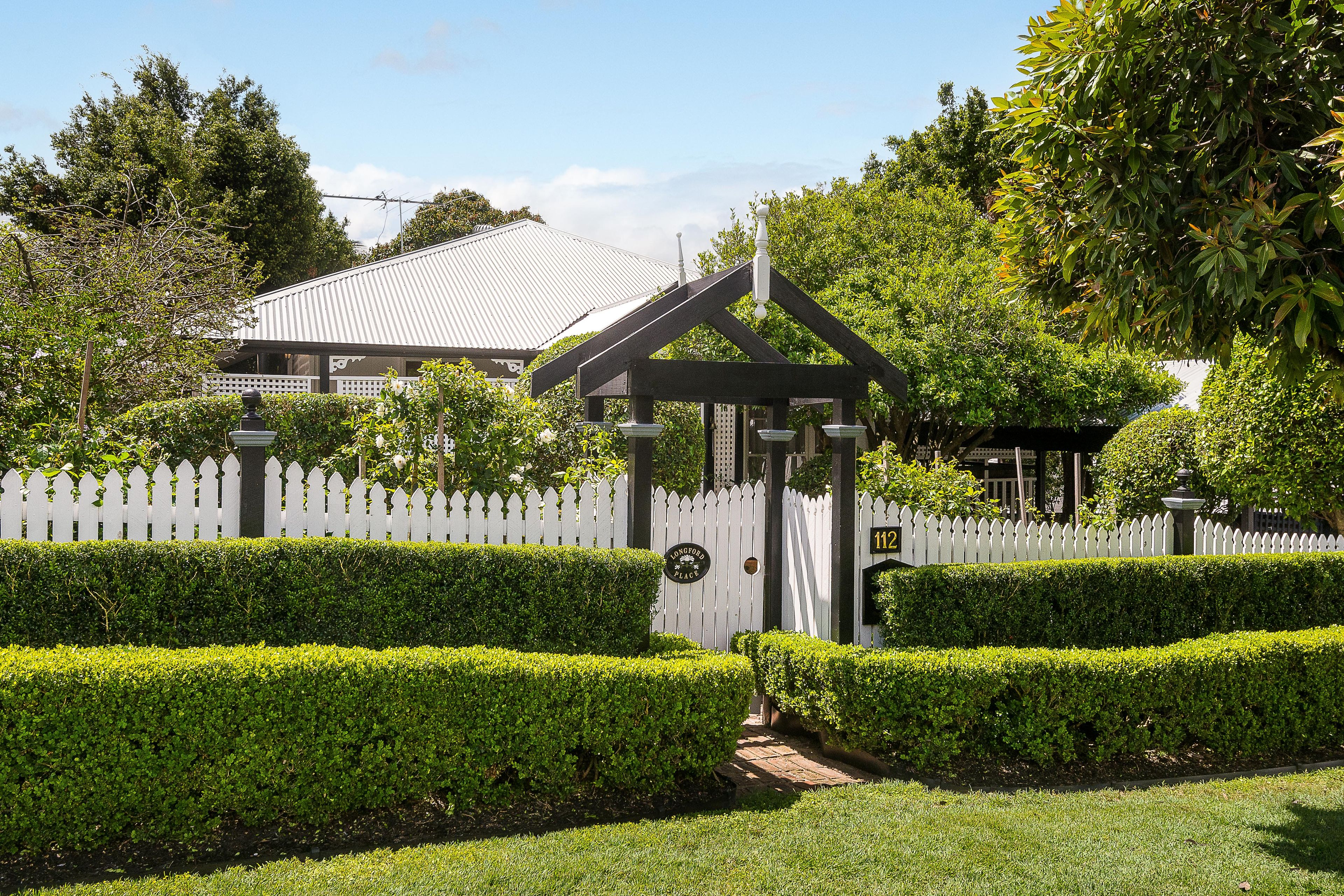 112 Brisbane Street, Bulimba, QLD 4171