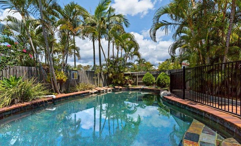 6 Pia Court, Rochedale South, QLD 4123