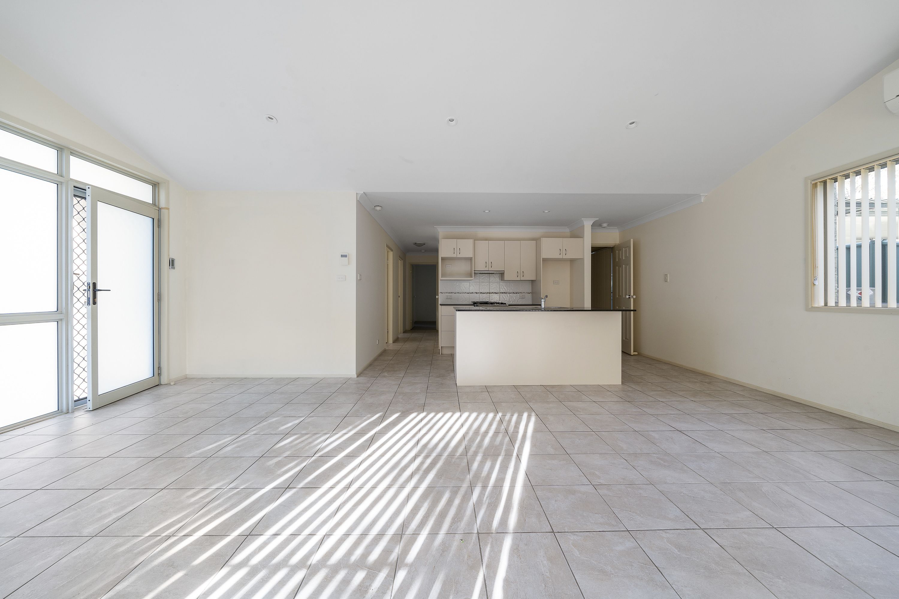 1/172 Prince Edward Avenue, Culburra Beach, NSW 2540