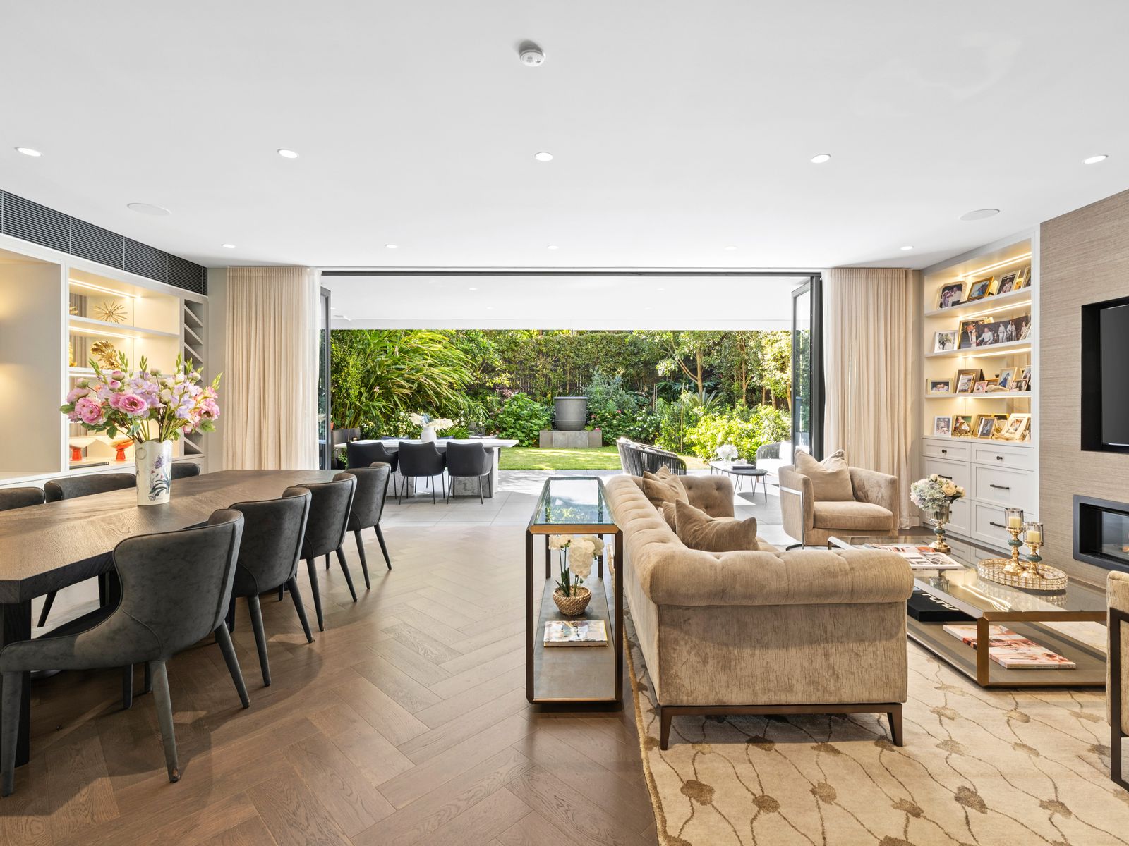 22 Spencer Street