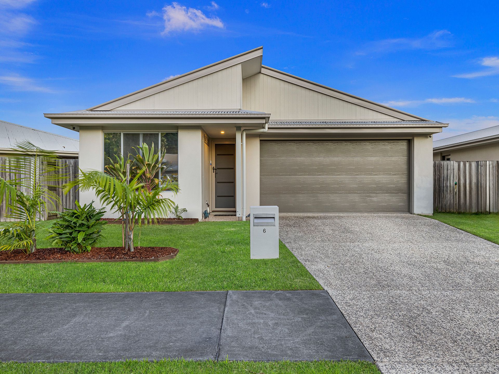 6 Minerva Place, Bli Bli, QLD 4560